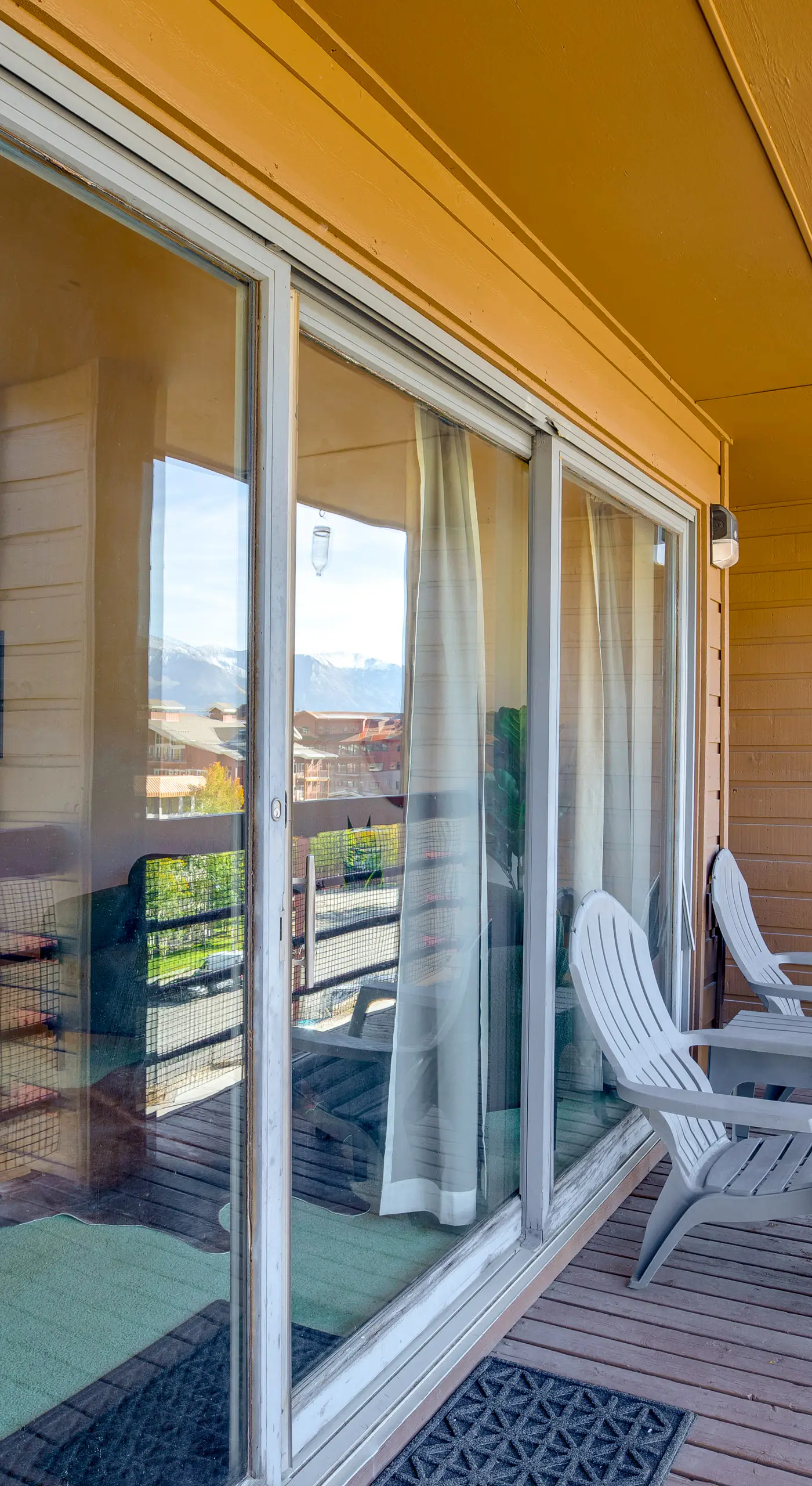 Walk to Lift: Mtn-View Crested Butte Condo w/ Loft