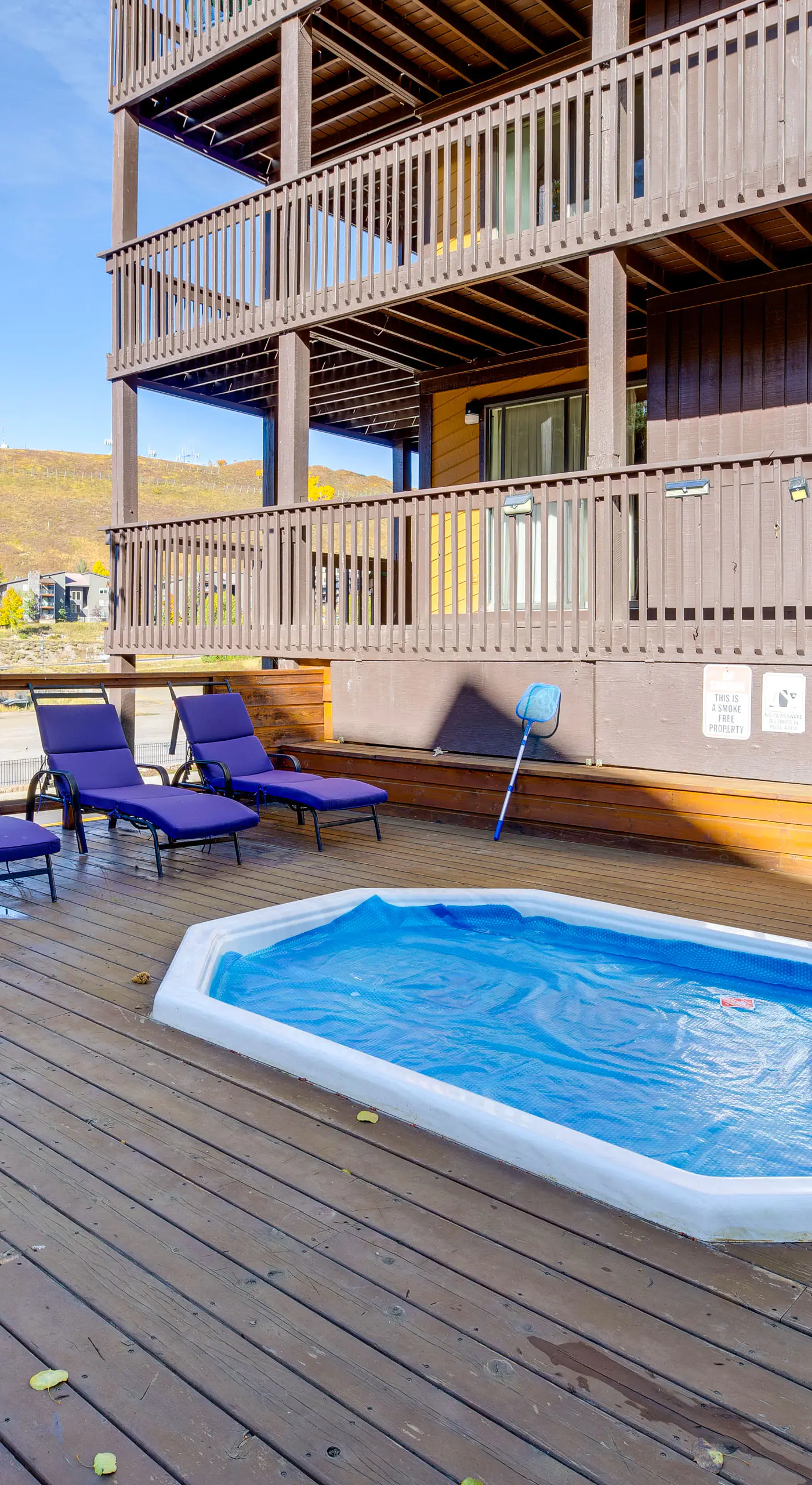 Walk to Lift: Mtn-View Crested Butte Condo w/ Loft