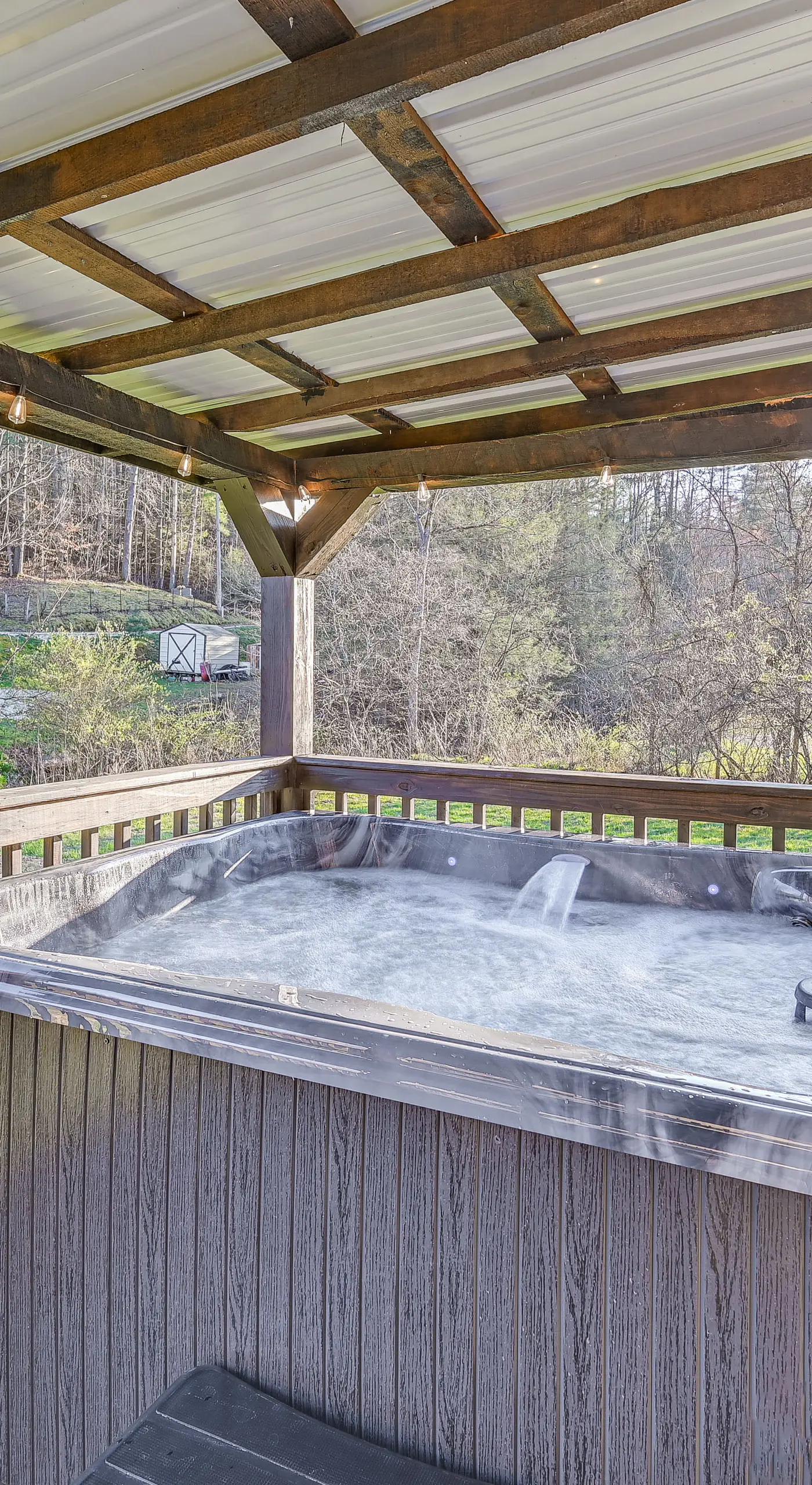 Fireside Evenings: Red River Gorge Gem w/ Hot Tub