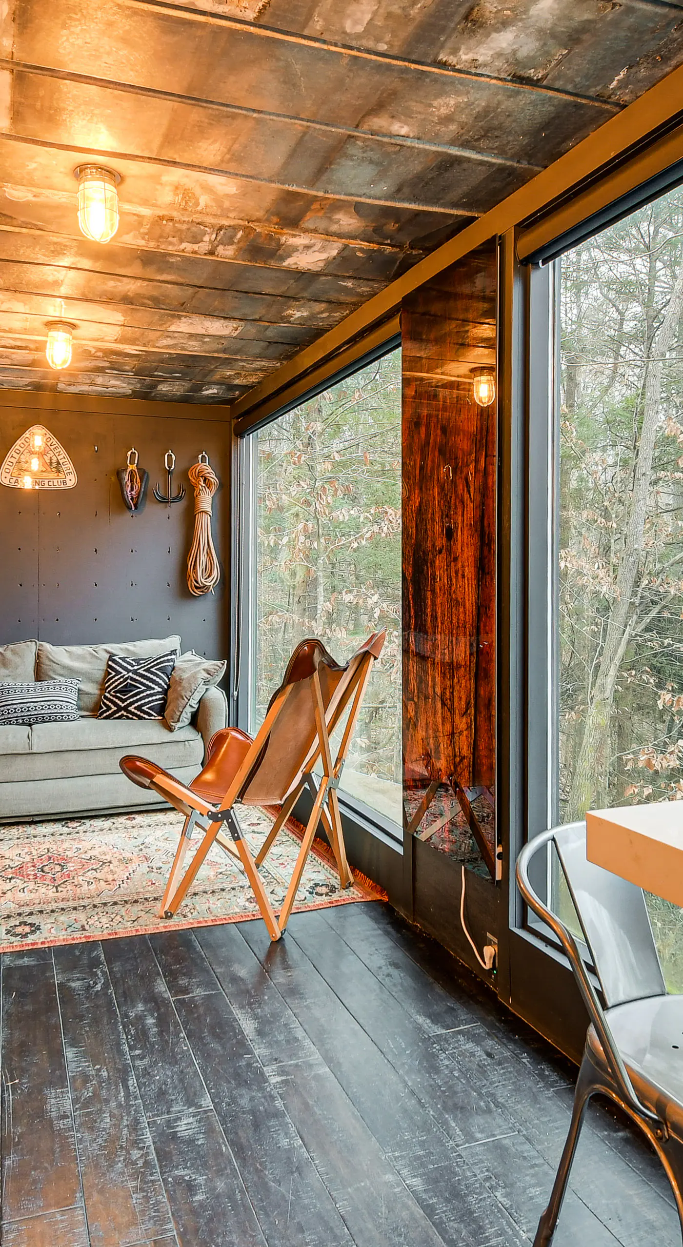 Secluded Red River Gorge Cabin w/ Rooftop Deck!
