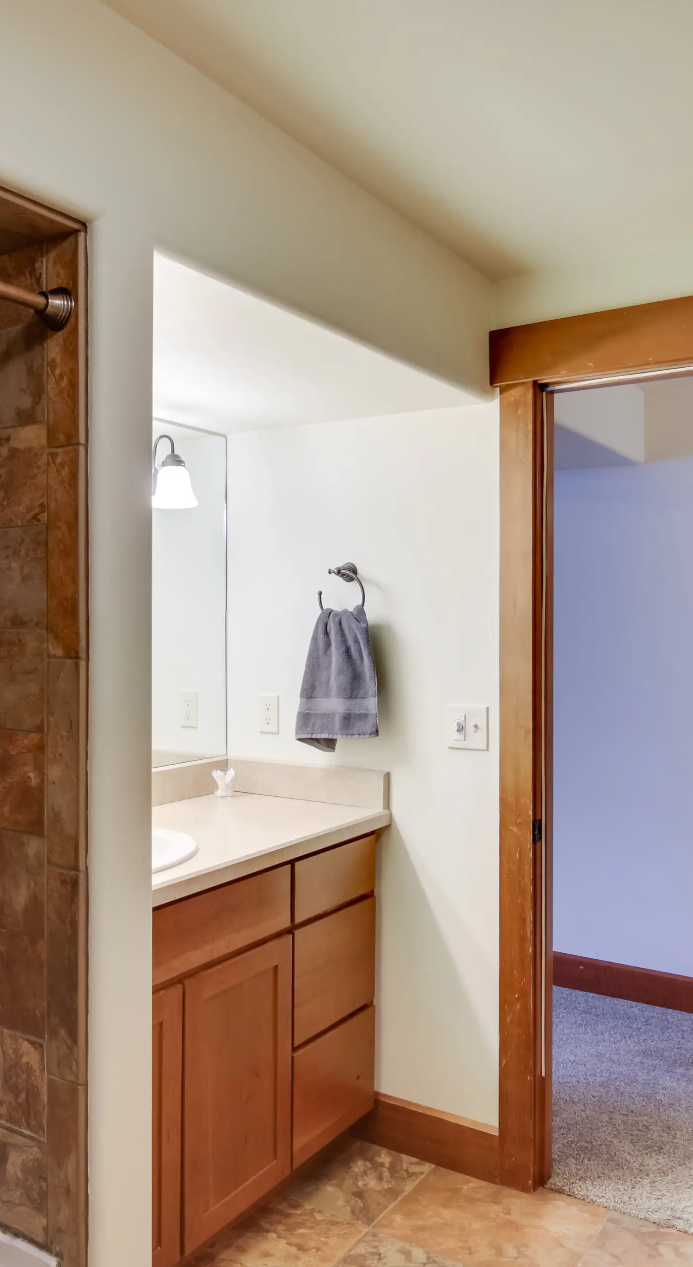 2 Mi to Hot Springs! Group Getaway in Bozeman