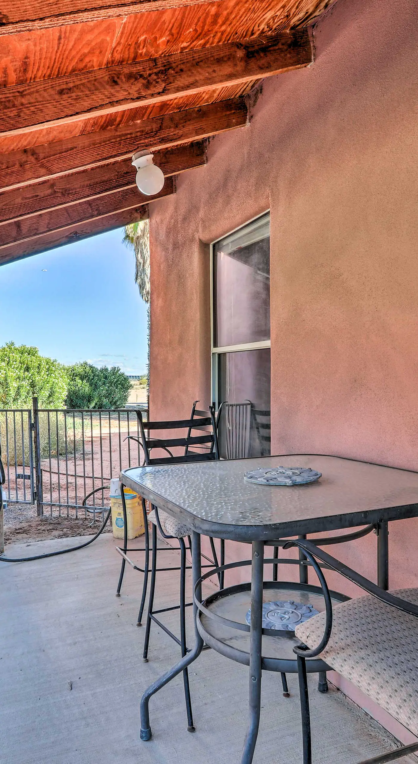 Eloy Desert Oasis w/ Courtyard & Pool Access!