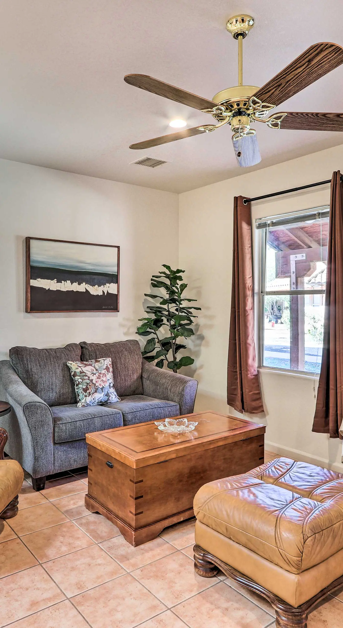 Eloy Desert Oasis w/ Courtyard & Pool Access!