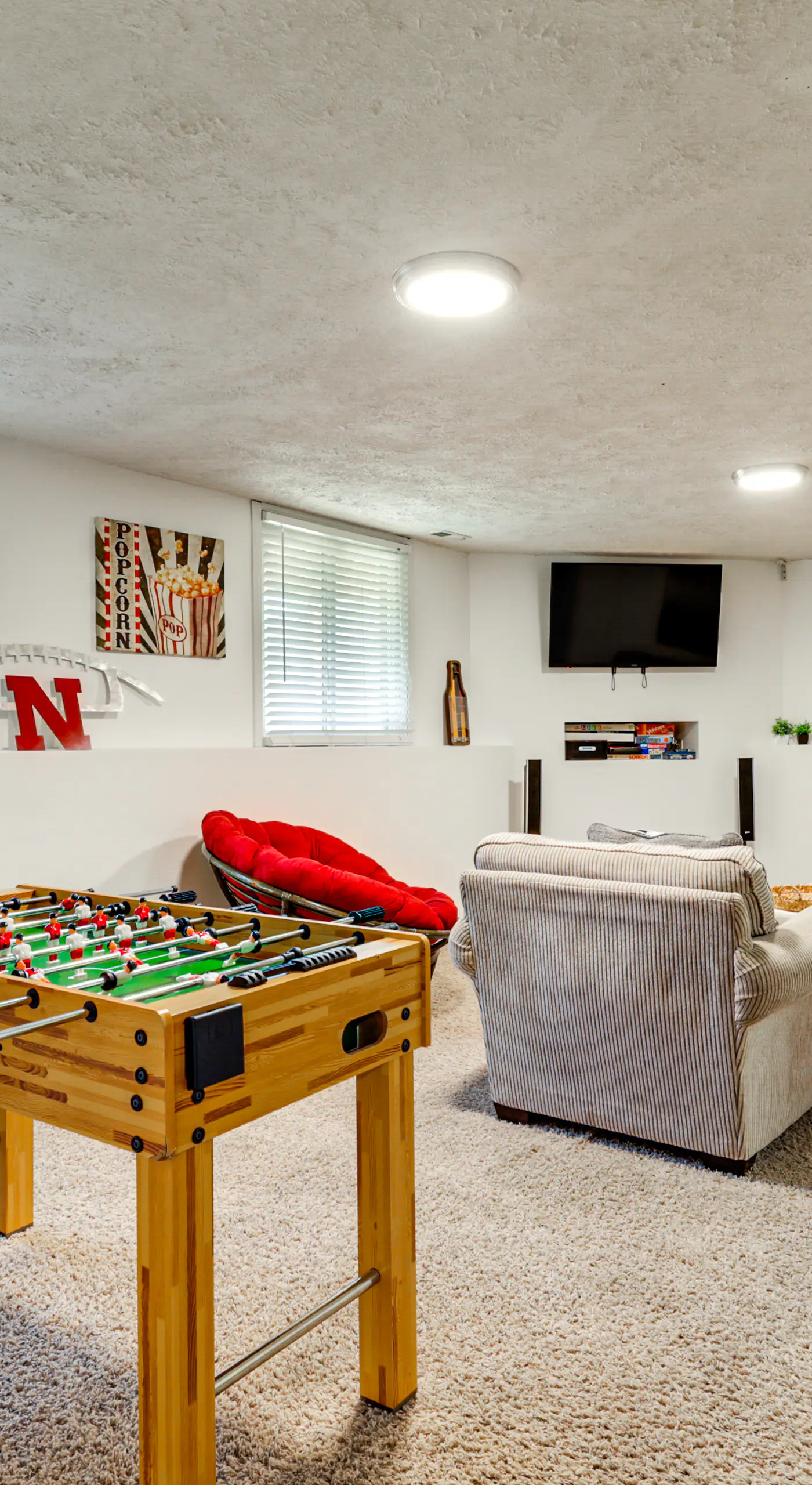 3 Mi to UNL & Memorial Stadium: Home w/ Large Yard