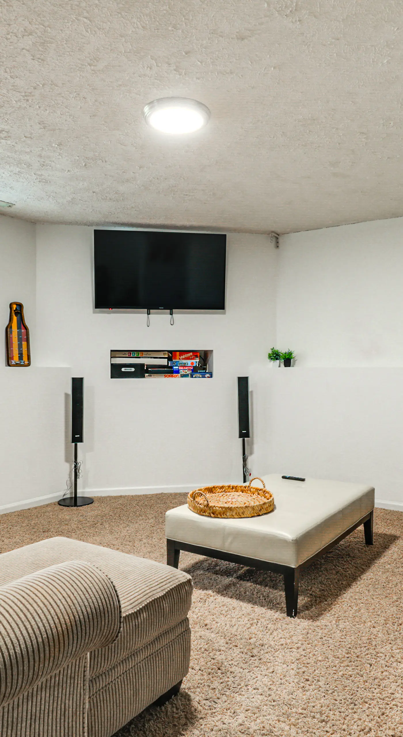 3 Mi to UNL & Memorial Stadium: Home w/ Large Yard