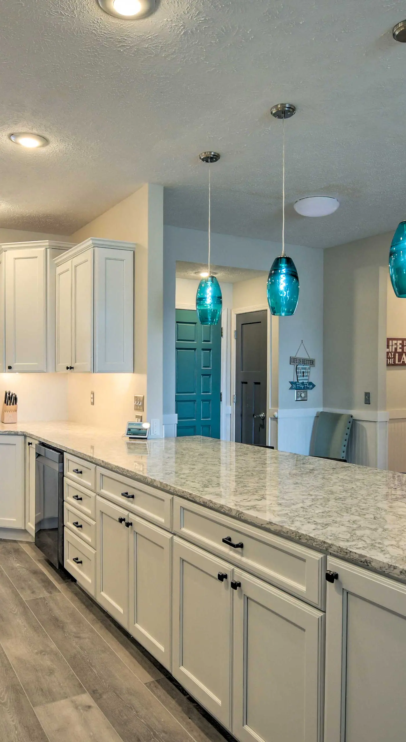 Lake Keowee Resort Condo w/ Balcony & Pool Access!