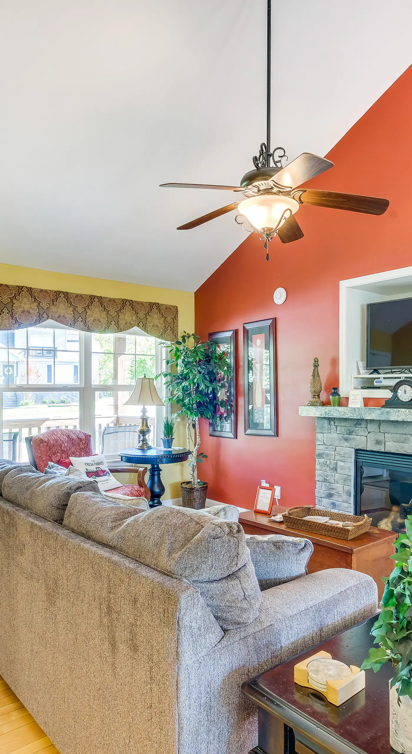 Lake-View Kentucky Getaway w/ Resort Amenities!