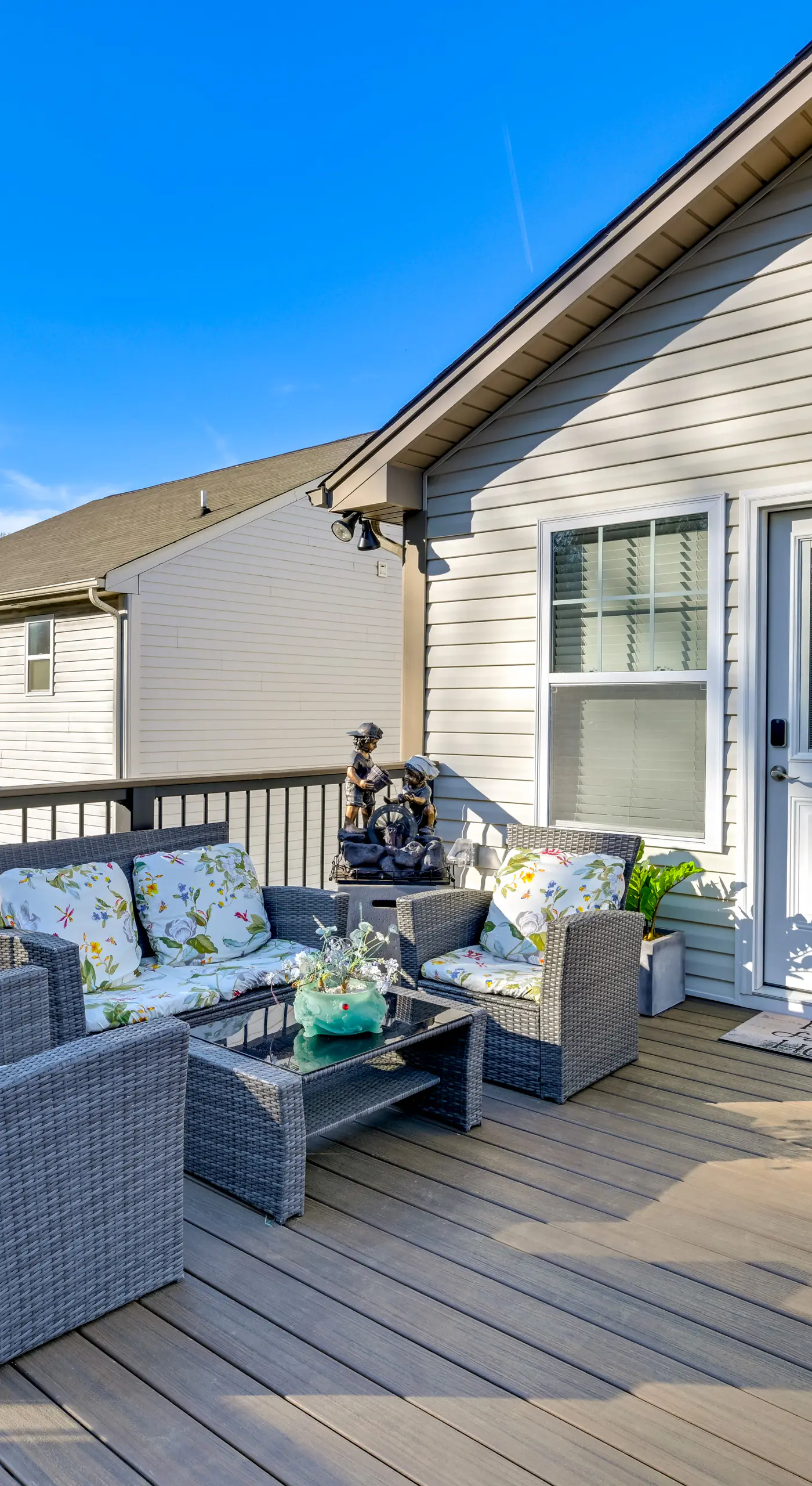 Deck, Patio! Charming Concord Studio Near Speedway