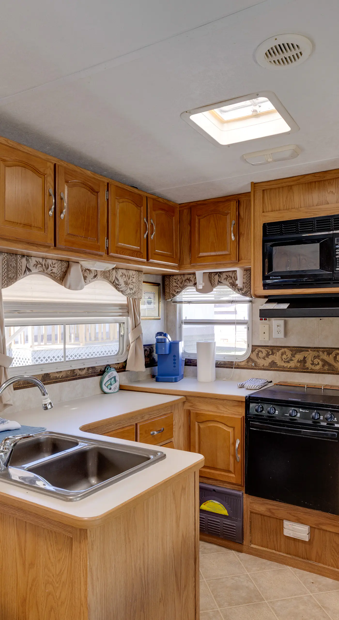 2 Mi to Lake Guntersville: Peaceful Camper Home