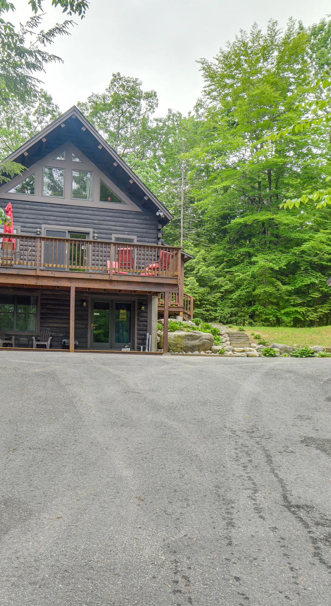 All-Season Log Cabin Escape! 11 Mi to Cranmore Mtn