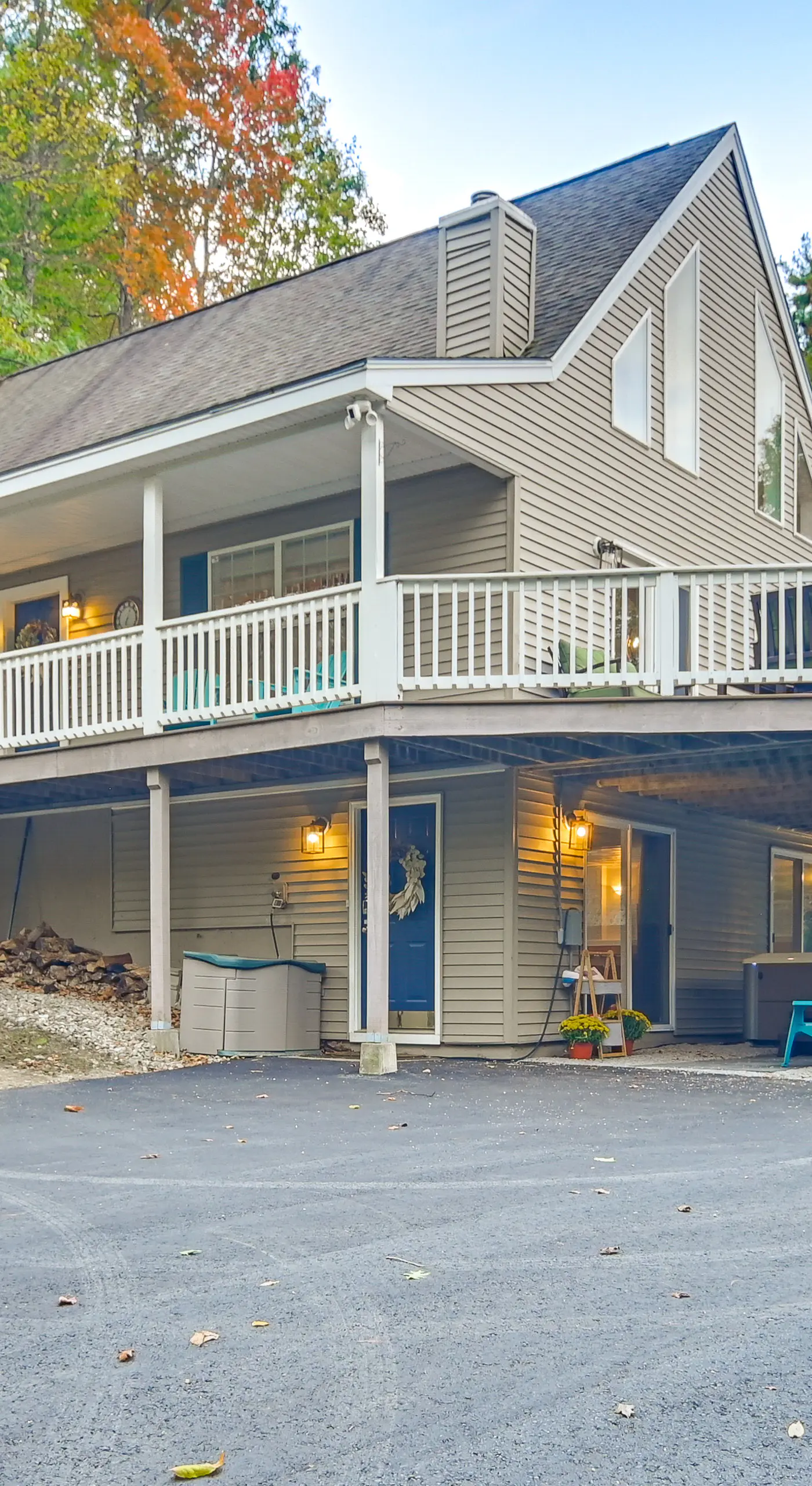 Hot Tub & Private Beach Access! North Conway Home
