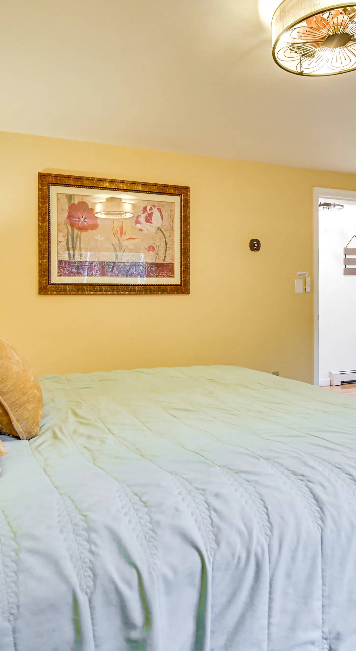 Hot Tub & Private Beach Access! North Conway Home