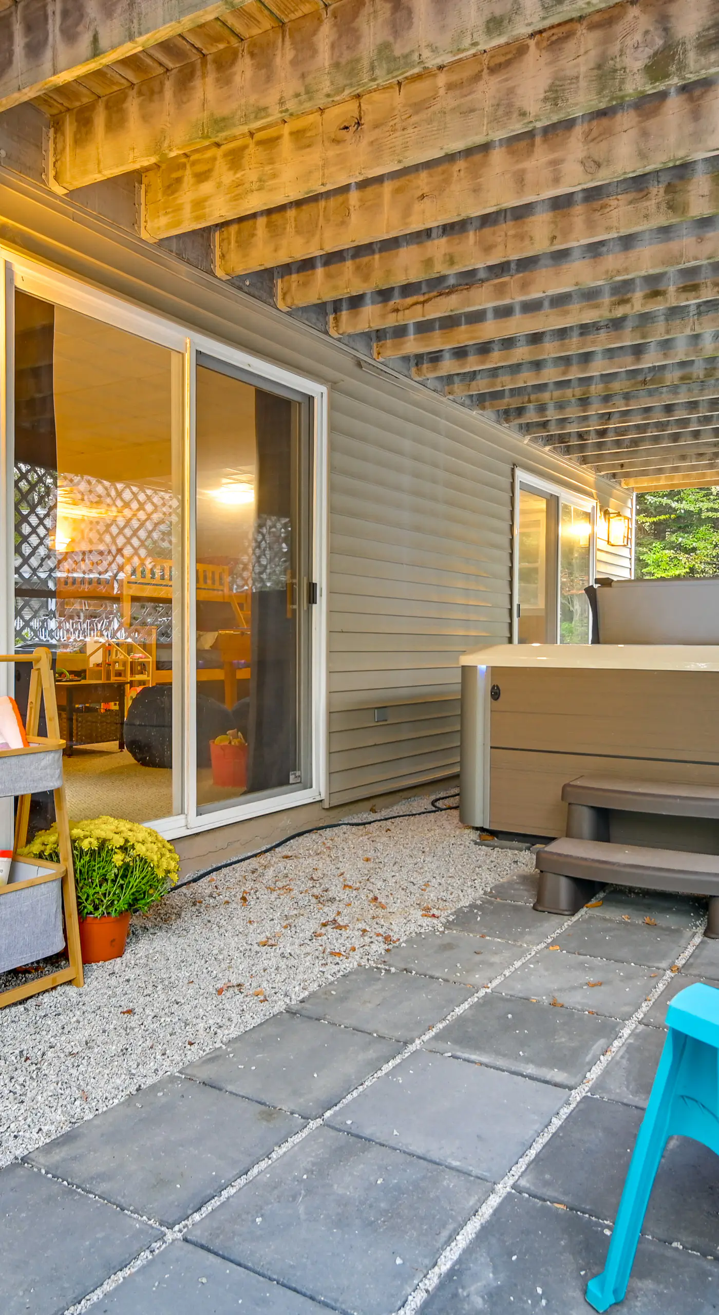 Hot Tub & Private Beach Access! North Conway Home