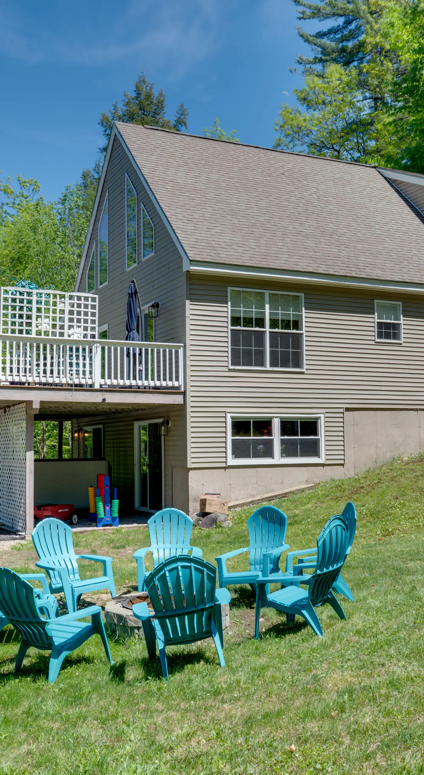 Hot Tub & Private Beach Access! North Conway Home