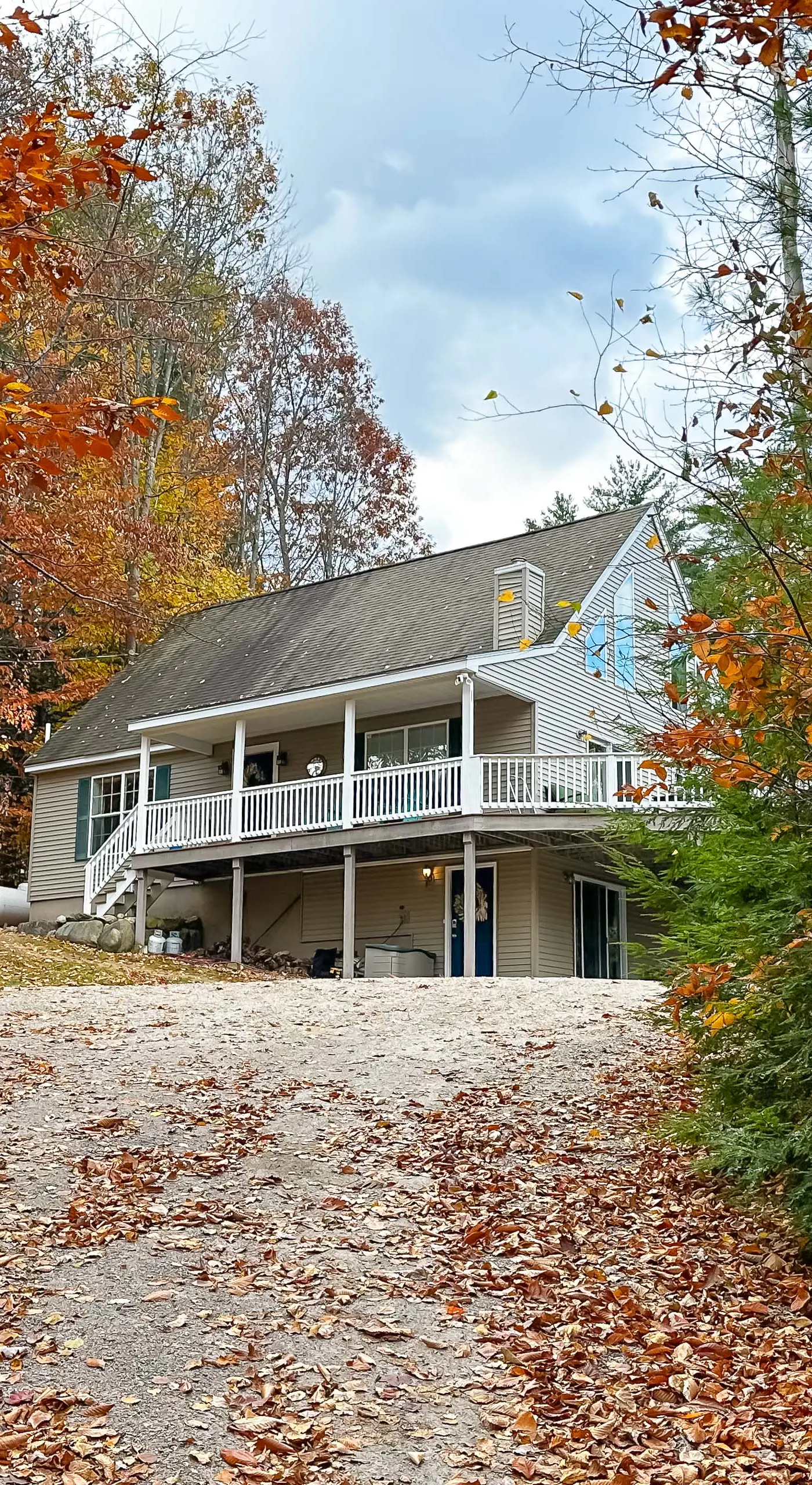 Hot Tub & Private Beach Access! North Conway Home