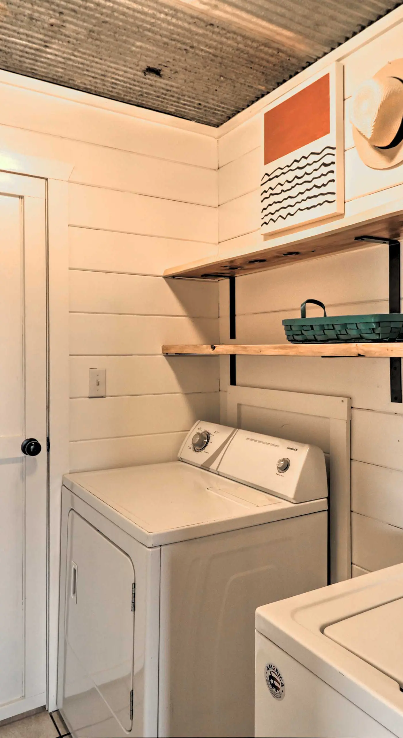 Updated Mtn View Studio w/ Loft - Near River!