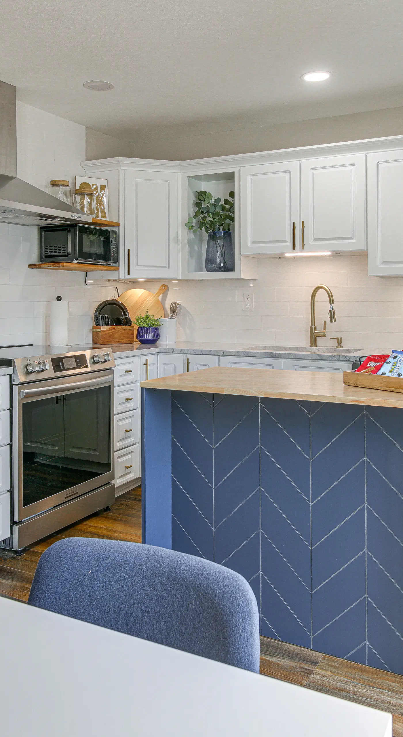 Condo w/ Pool: Walk to University of Mississippi!