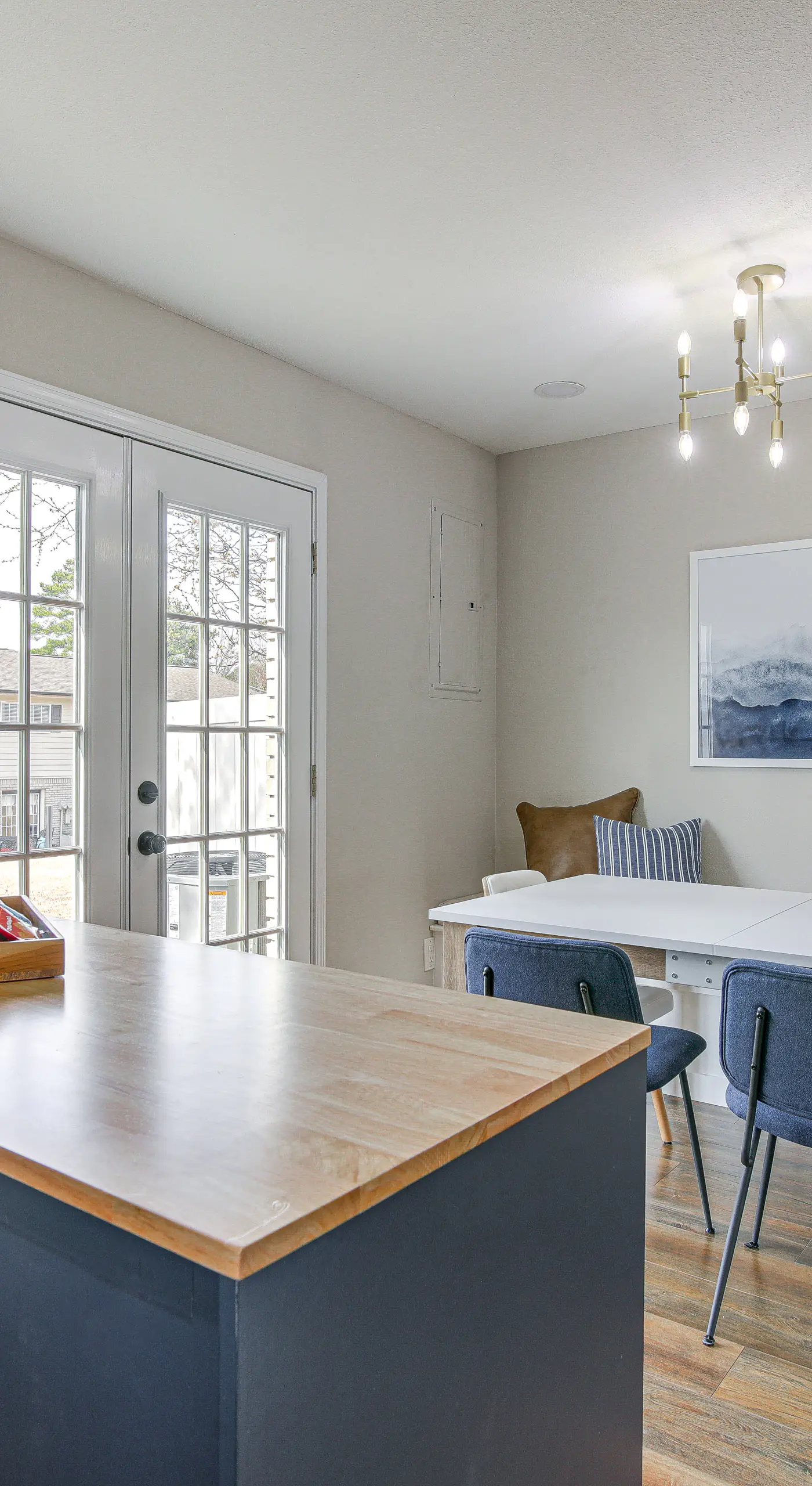 Condo w/ Pool: Walk to University of Mississippi!