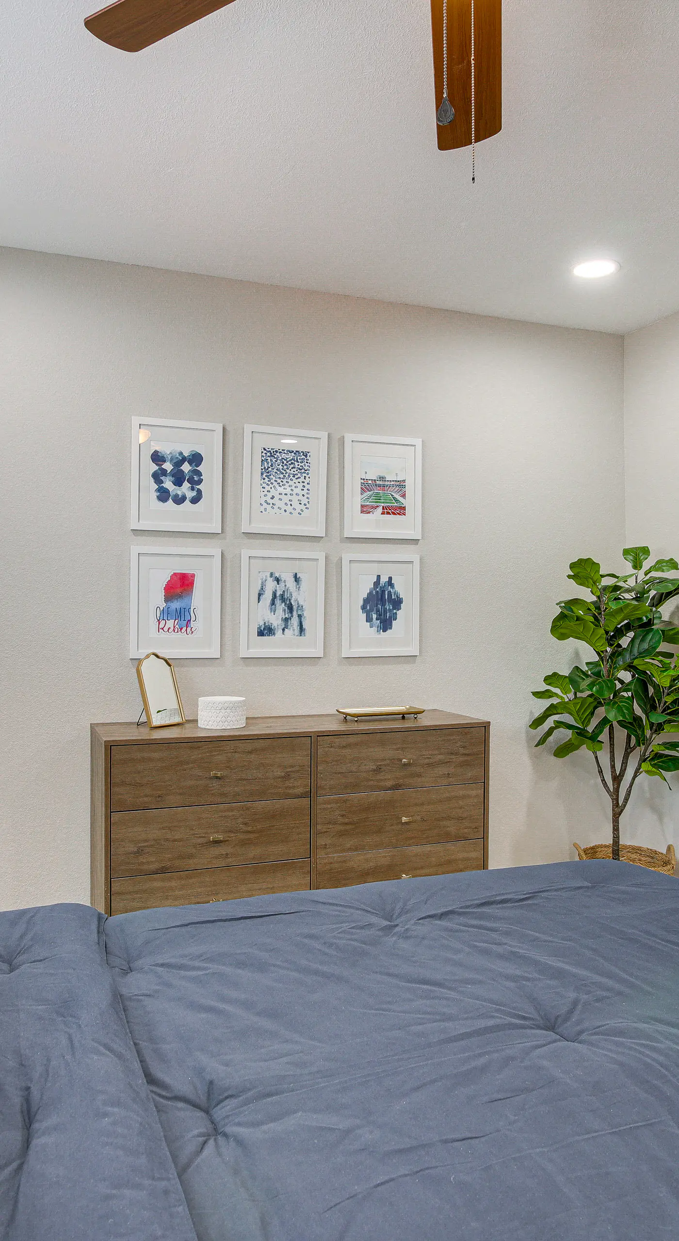 Condo w/ Pool: Walk to University of Mississippi!