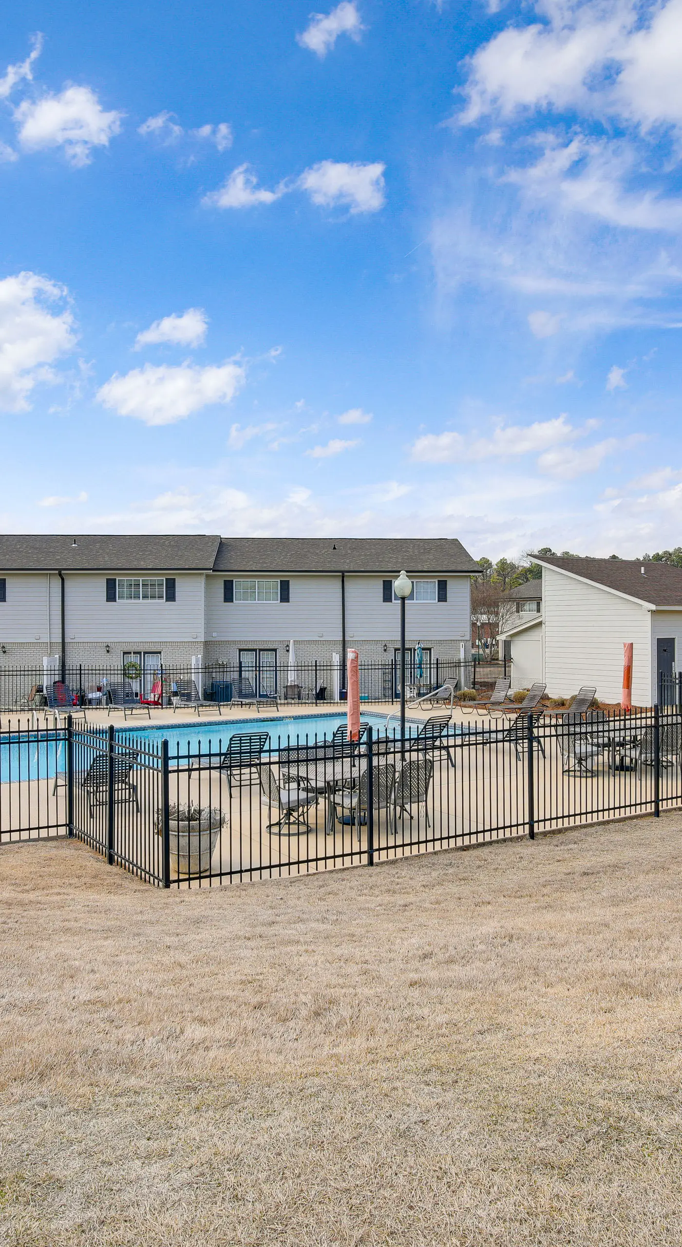 Condo w/ Pool: Walk to University of Mississippi!