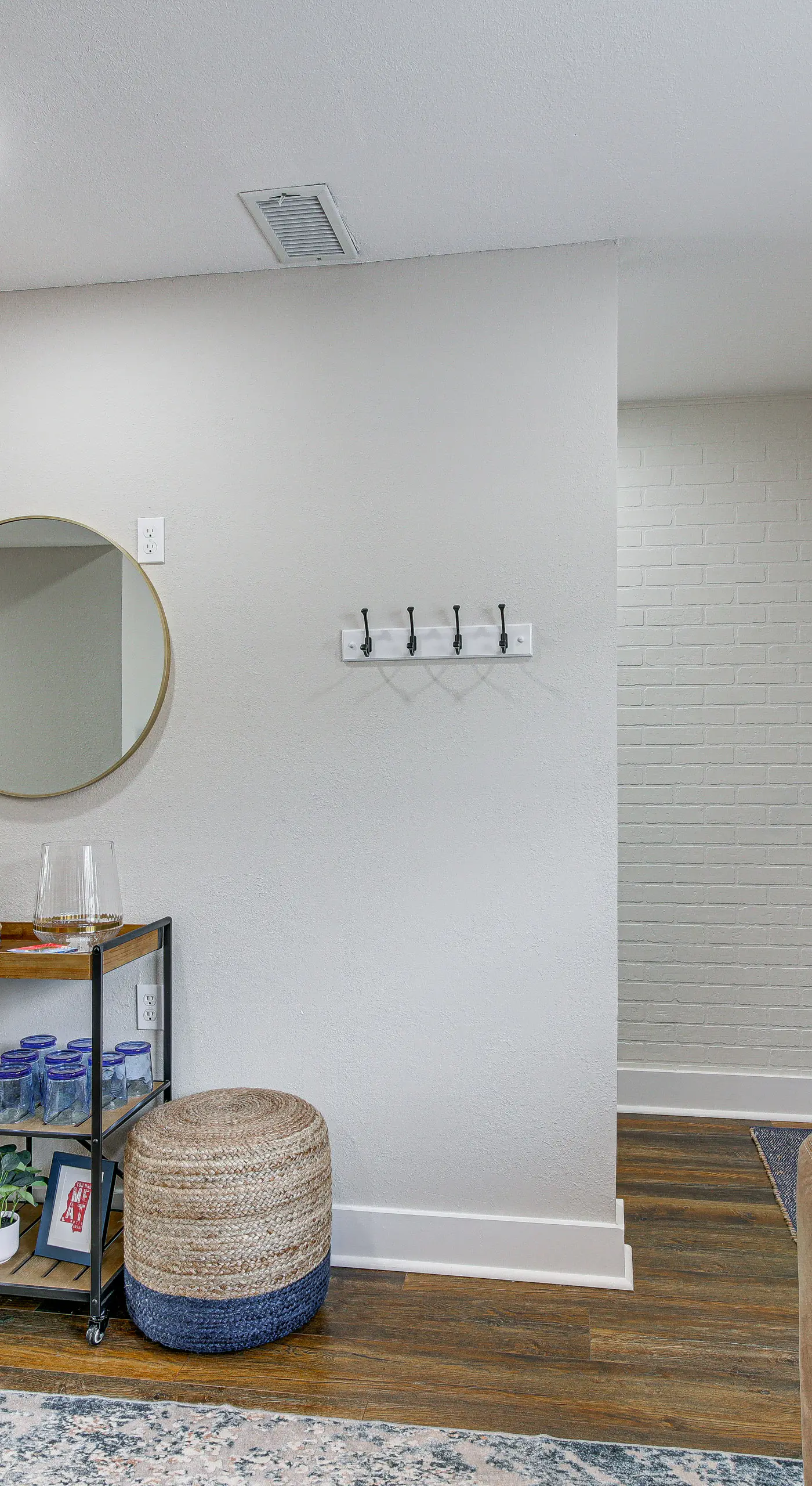 Condo w/ Pool: Walk to University of Mississippi!