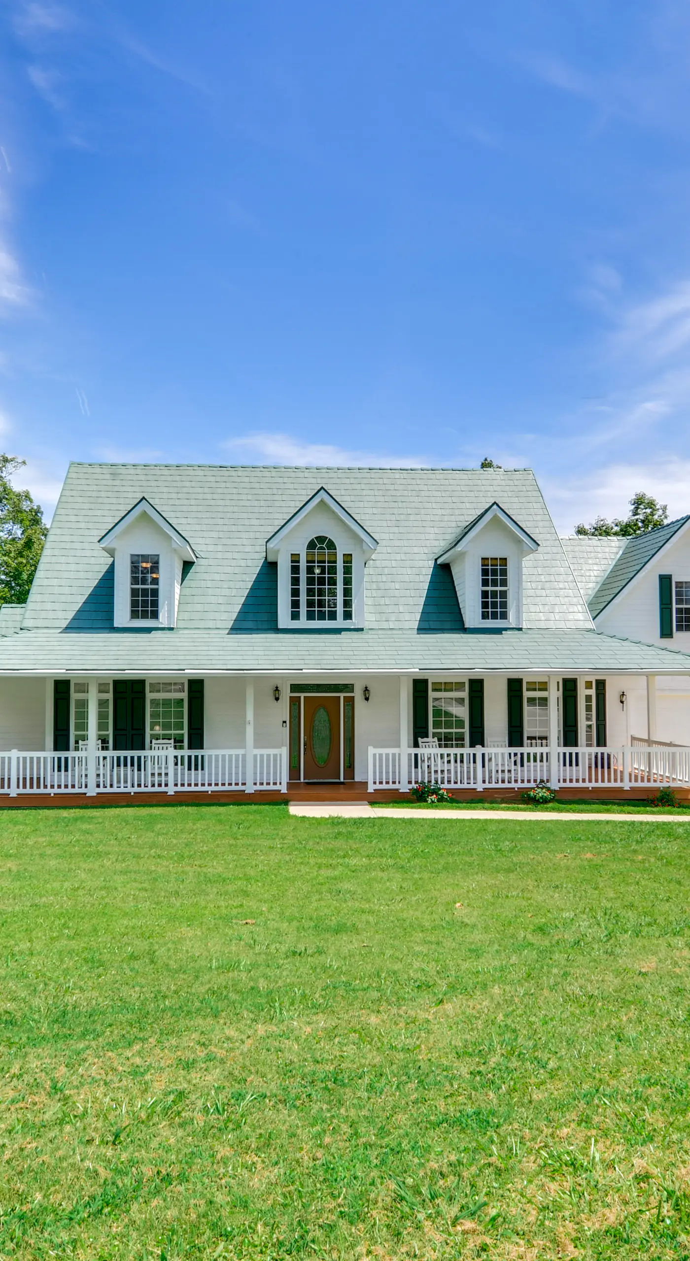 Lake Cumberland Retreat w/ Deck & Views!