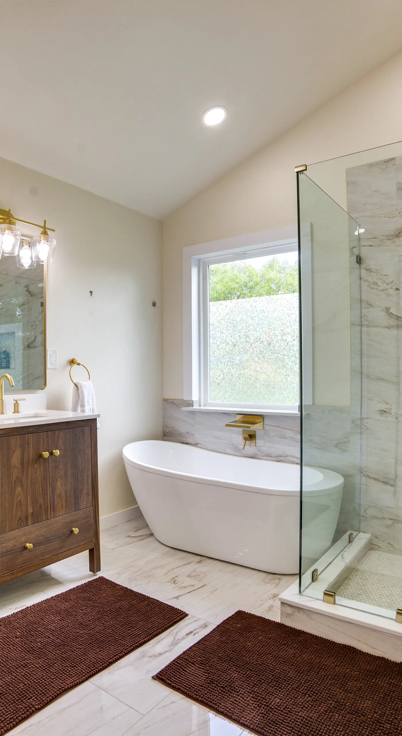 Blue Ridge Retreat on 10-Acre Farm: Rural Reset!