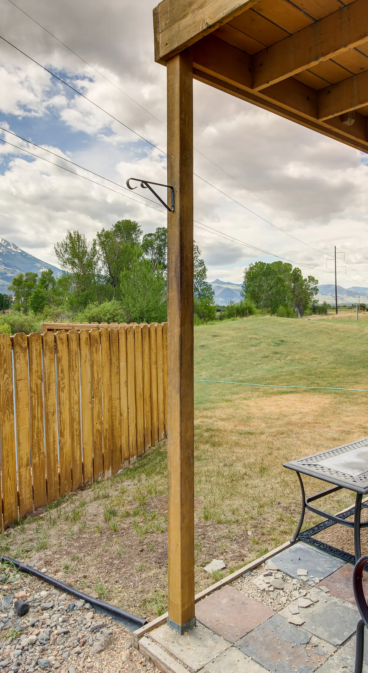 Montana Vacation Rental: 32 Mi to Yellowstone!