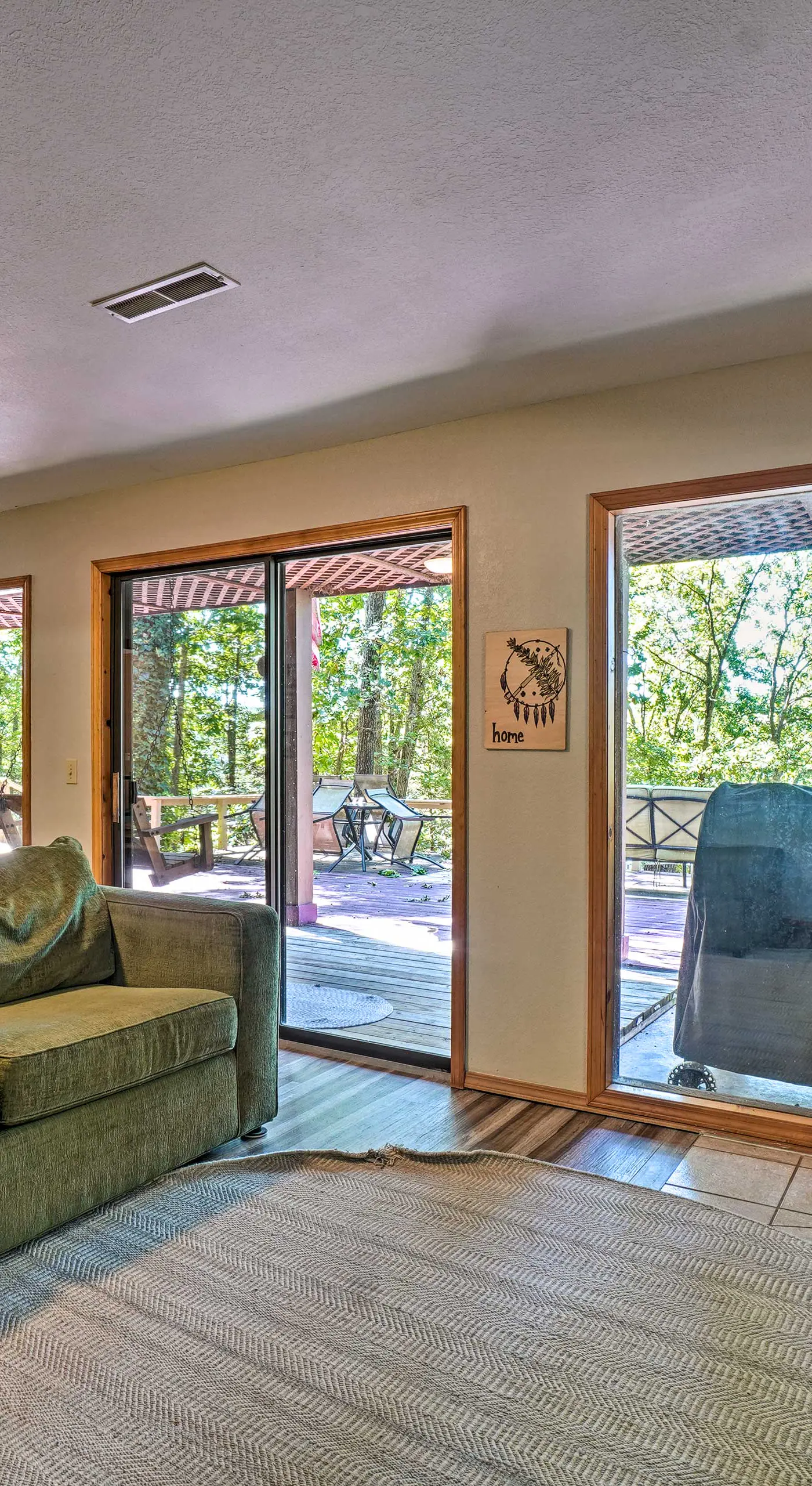 Home w/ Large Deck on Table Rock Lake!