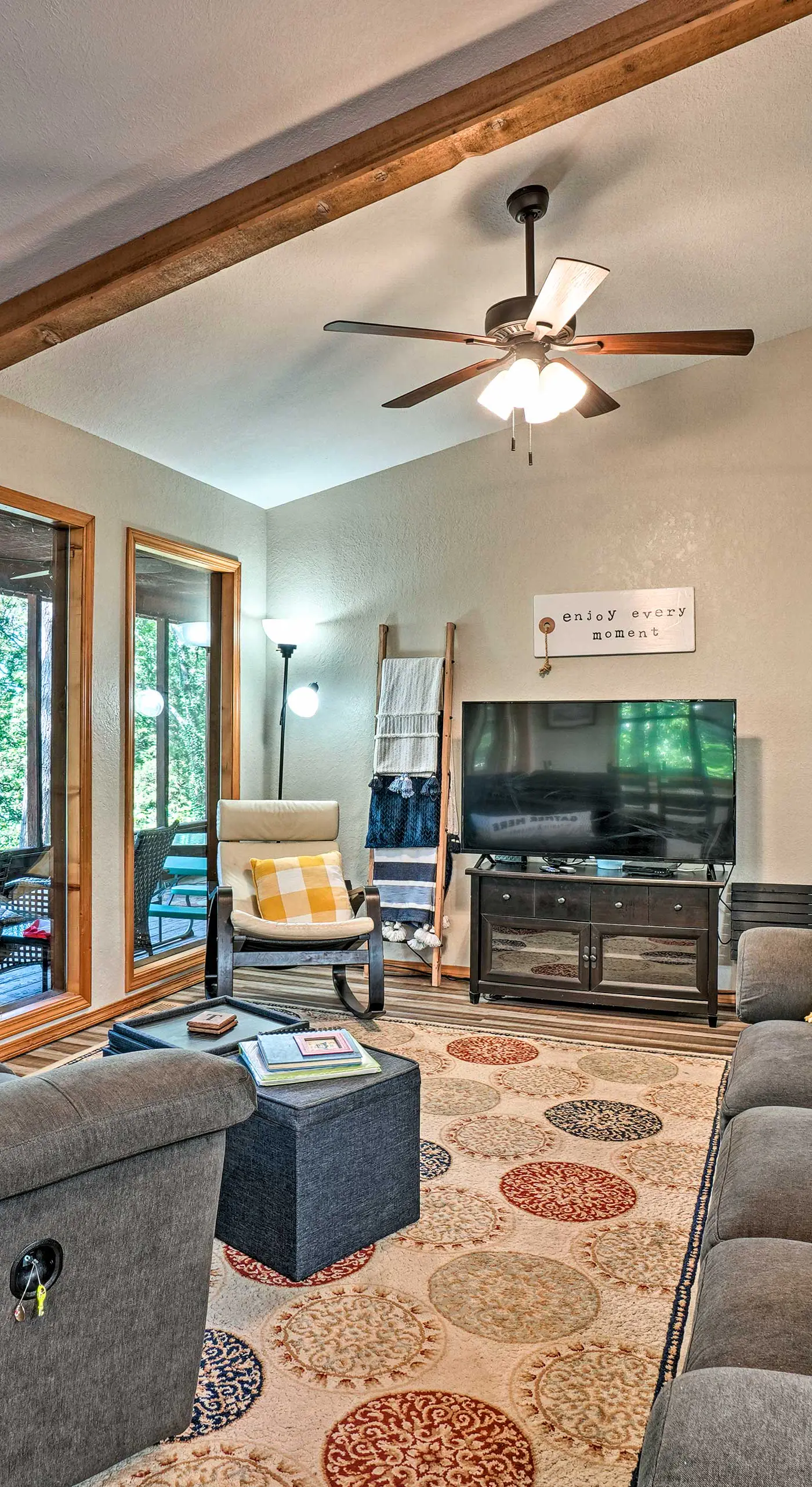 Home w/ Large Deck on Table Rock Lake!