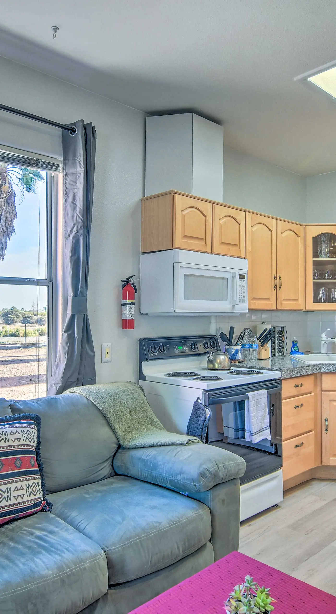 Rejuvenating Retreat w/ Ideal Eloy Location!