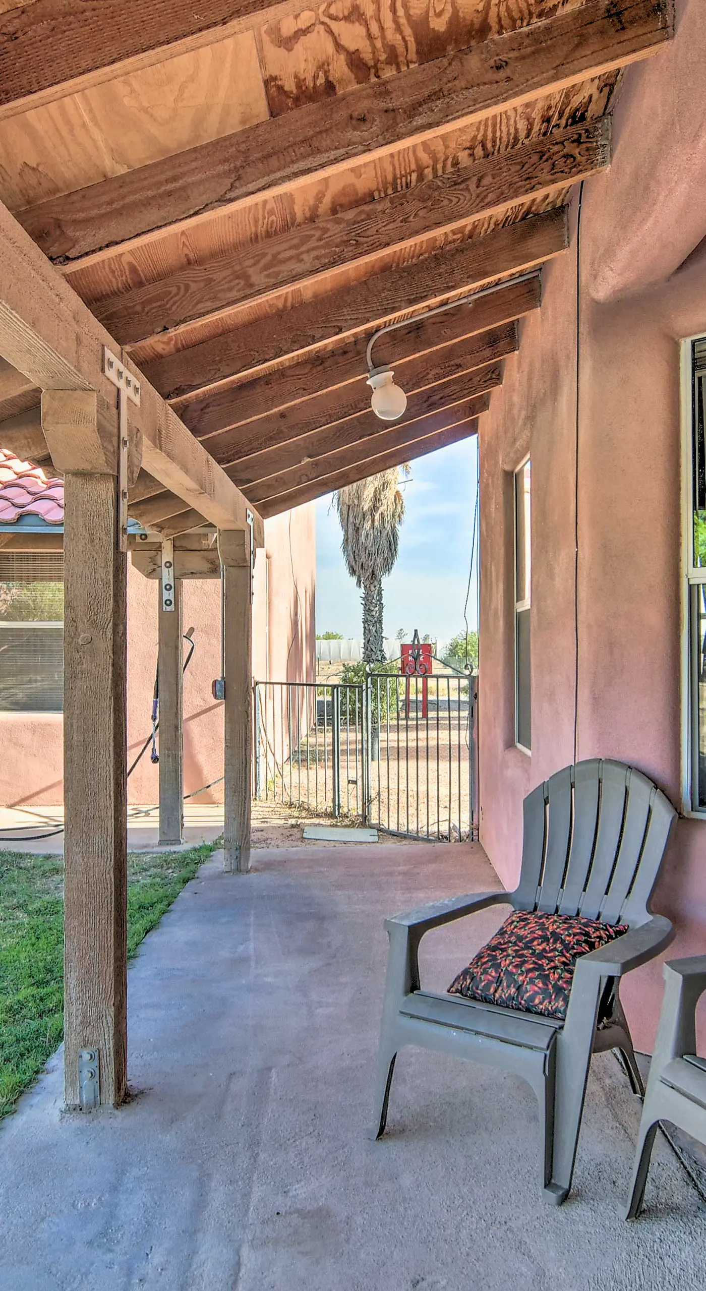 Rejuvenating Retreat w/ Ideal Eloy Location!