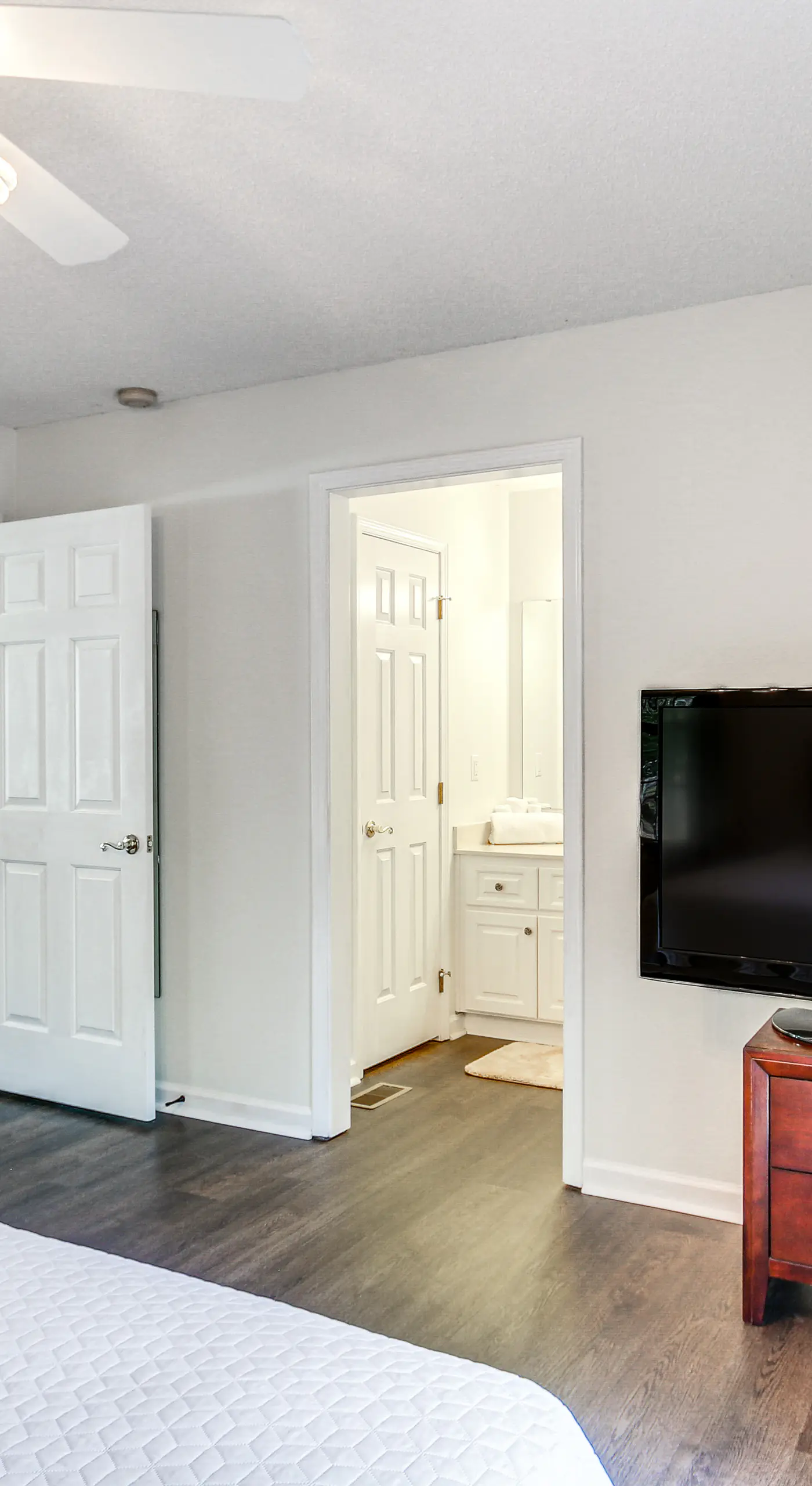 Lovely McCormick Home in Savannah Lakes Village