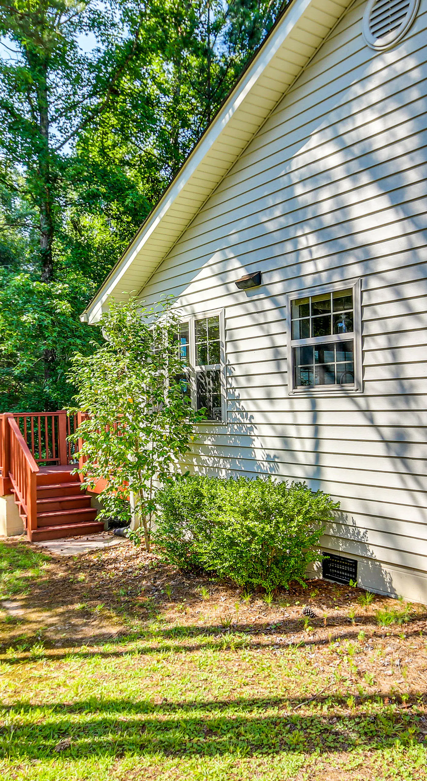 Lovely McCormick Home in Savannah Lakes Village