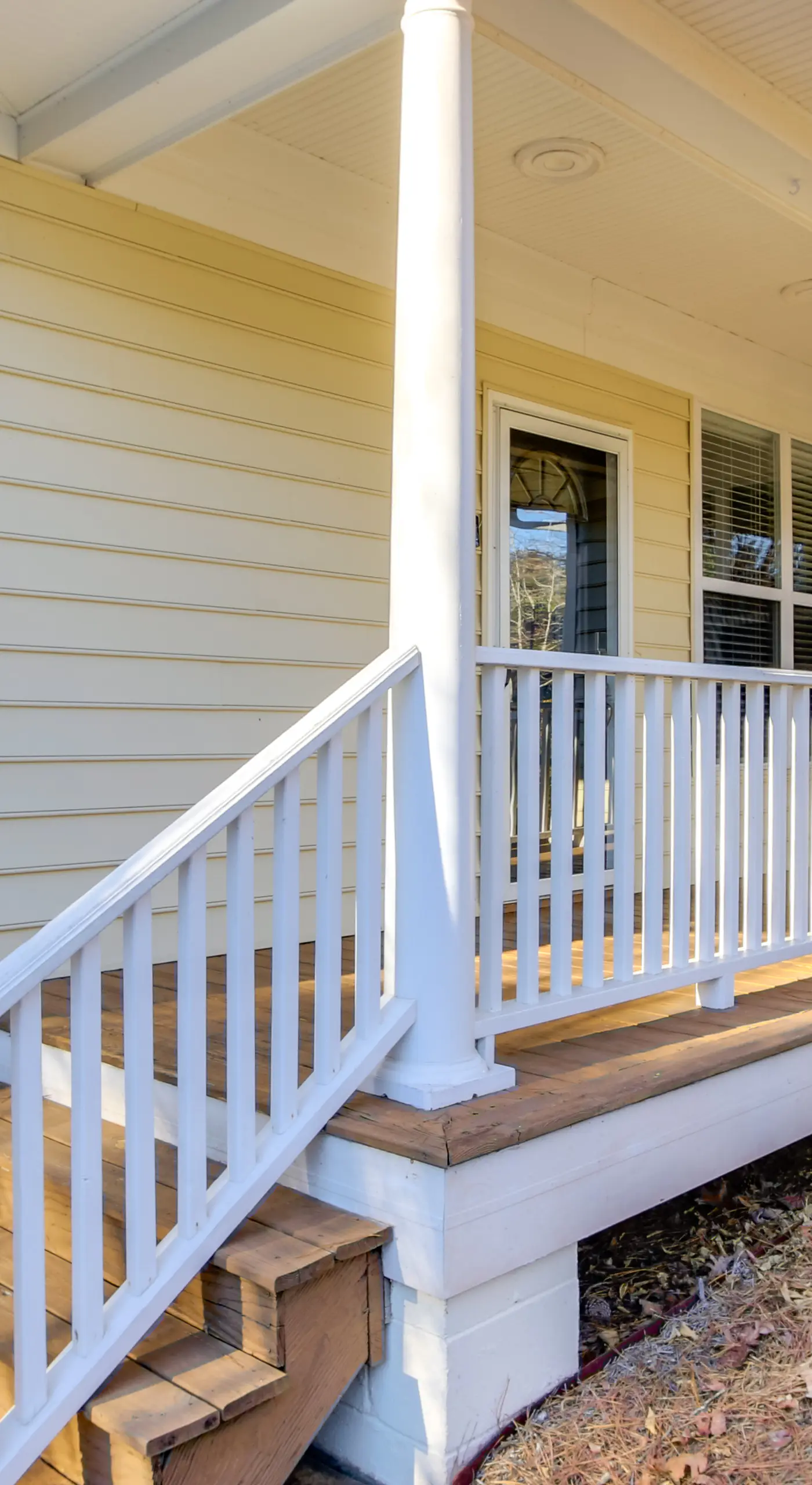 Lakefront McCormick Gem: Deck & Golf Course Views