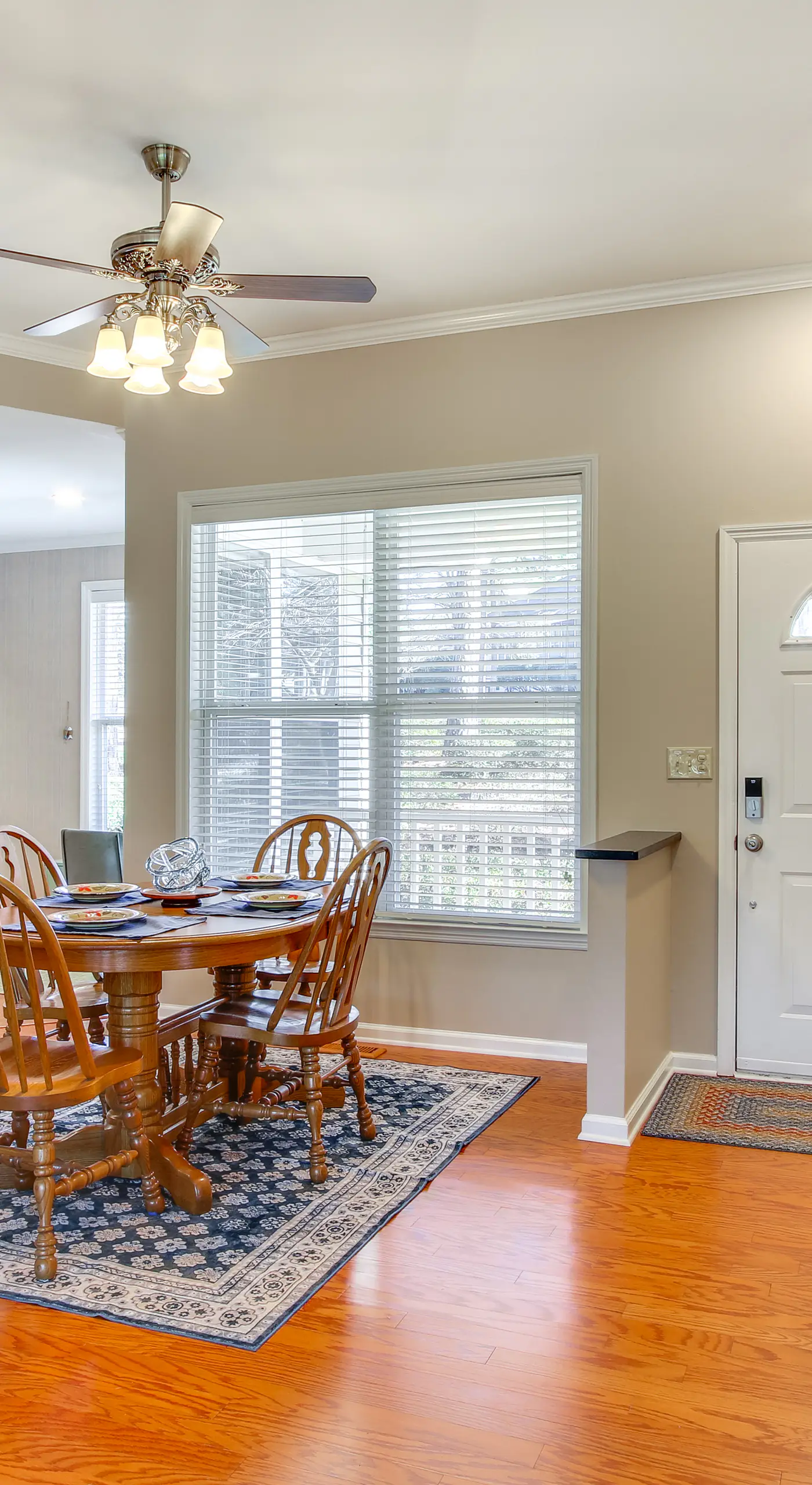Lakefront McCormick Gem: Deck & Golf Course Views