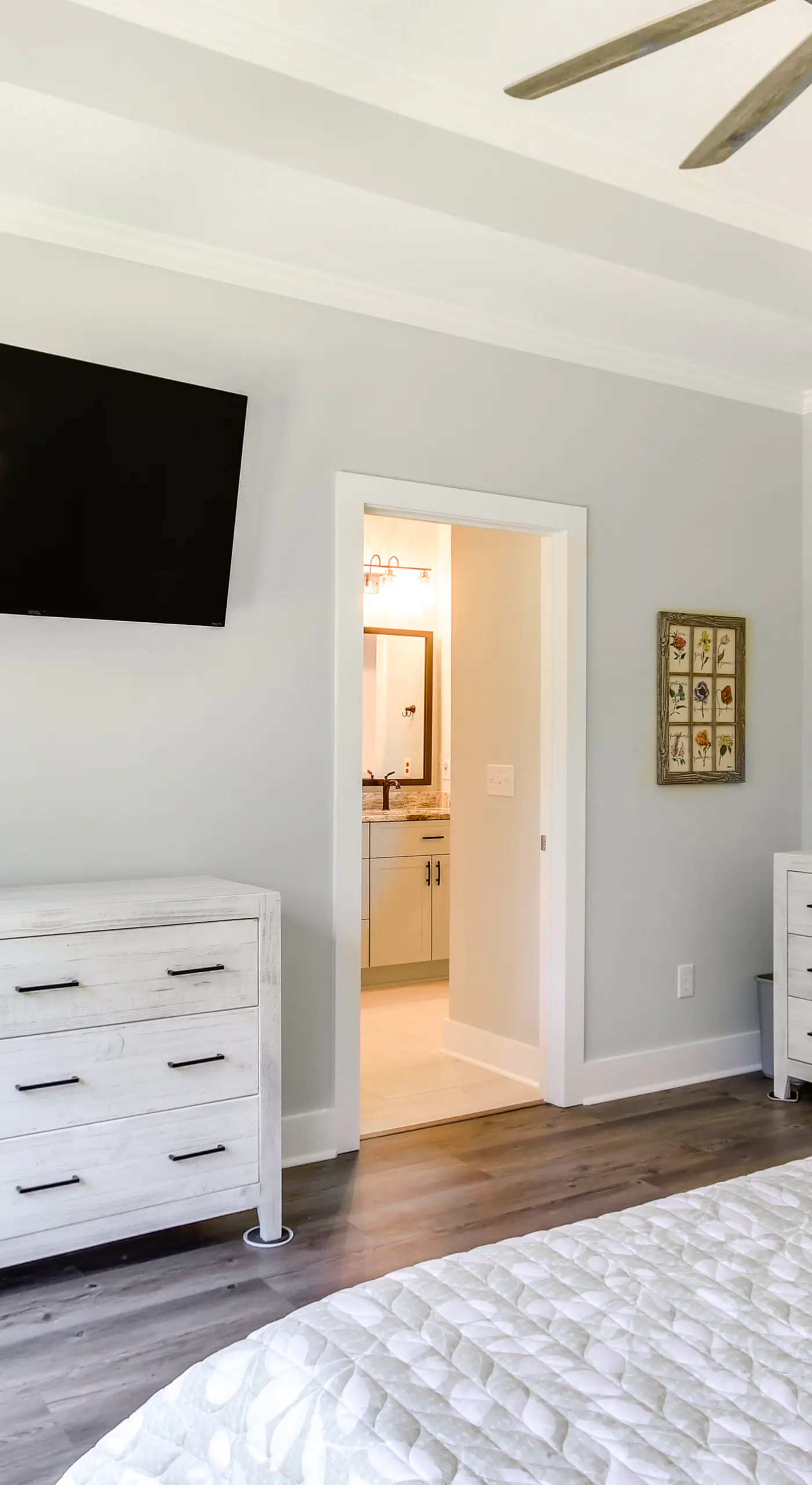 Lakefront McCormick Retreat w/ Patio & Views
