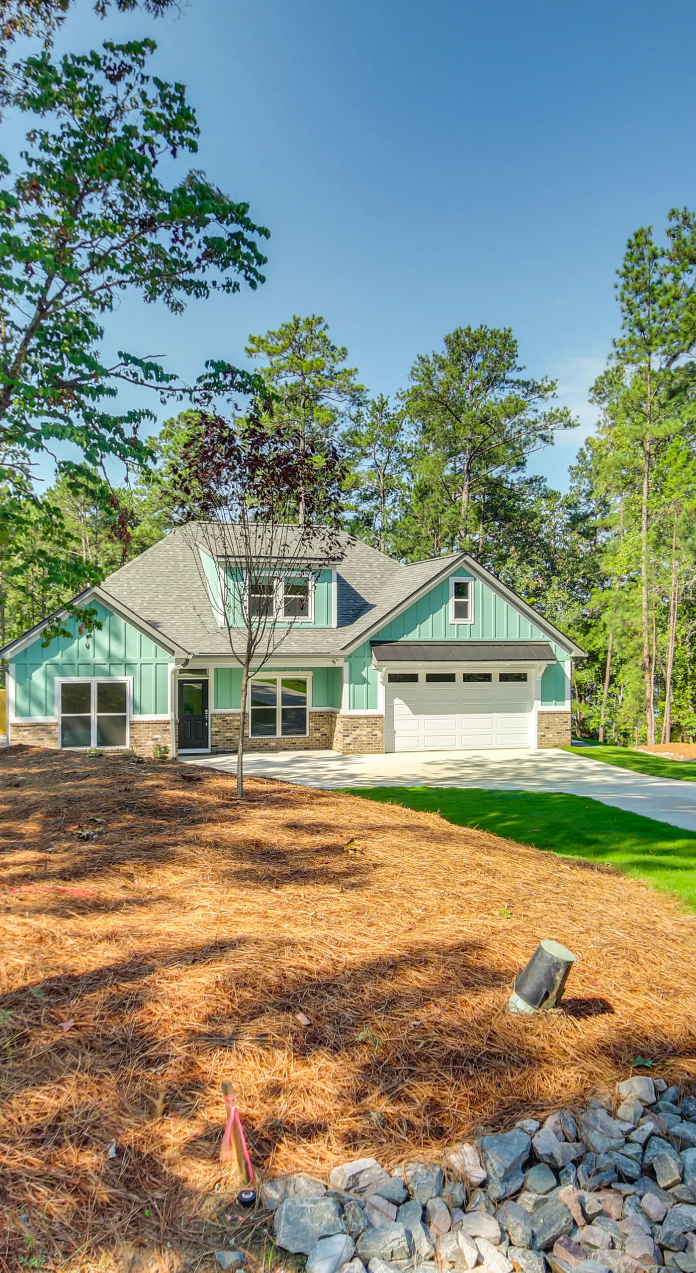 Lakefront McCormick Retreat w/ Patio & Views