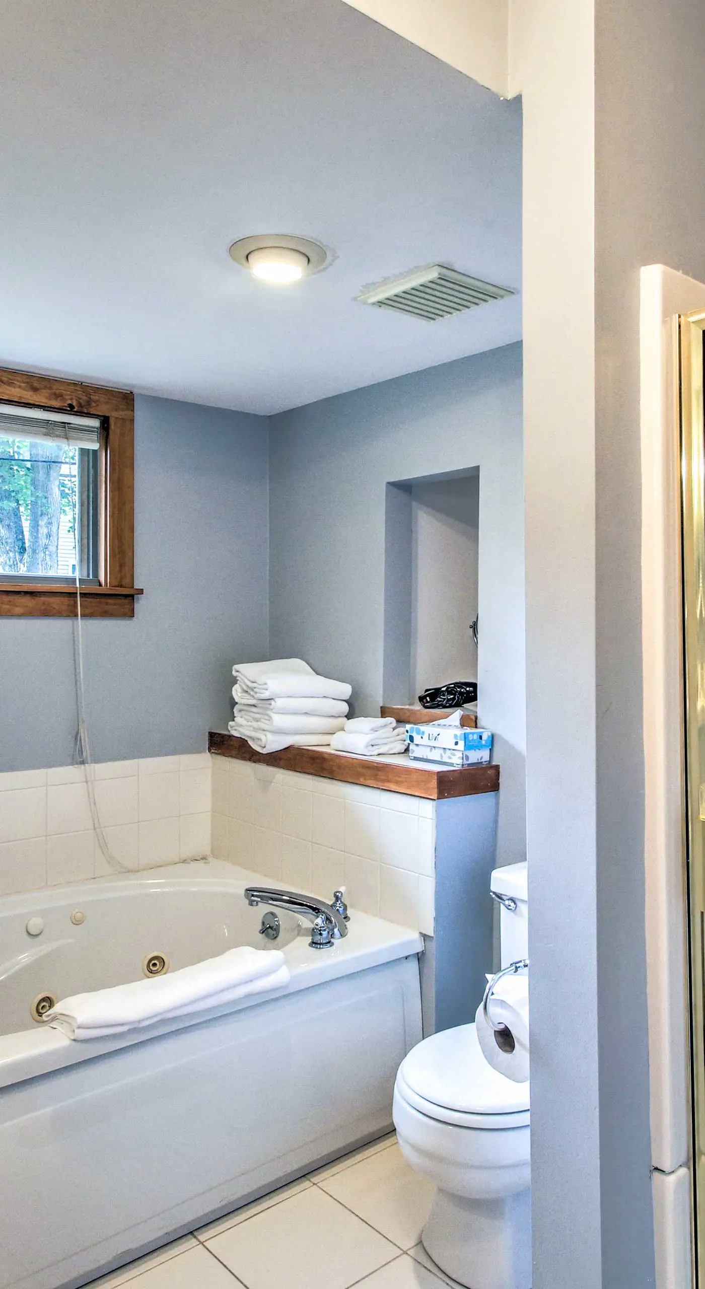 Beautiful Carriage House in Downtown Jackson!