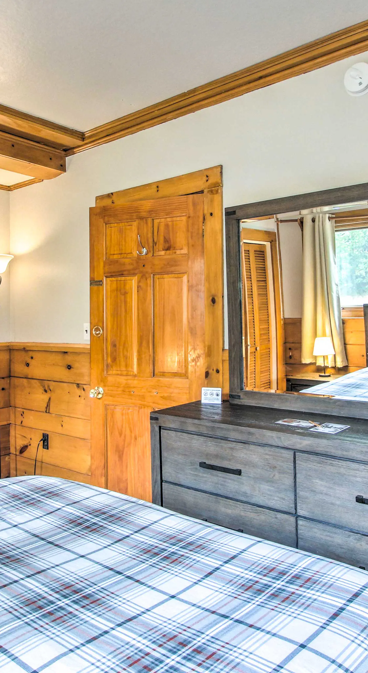 Beautiful Carriage House in Downtown Jackson!