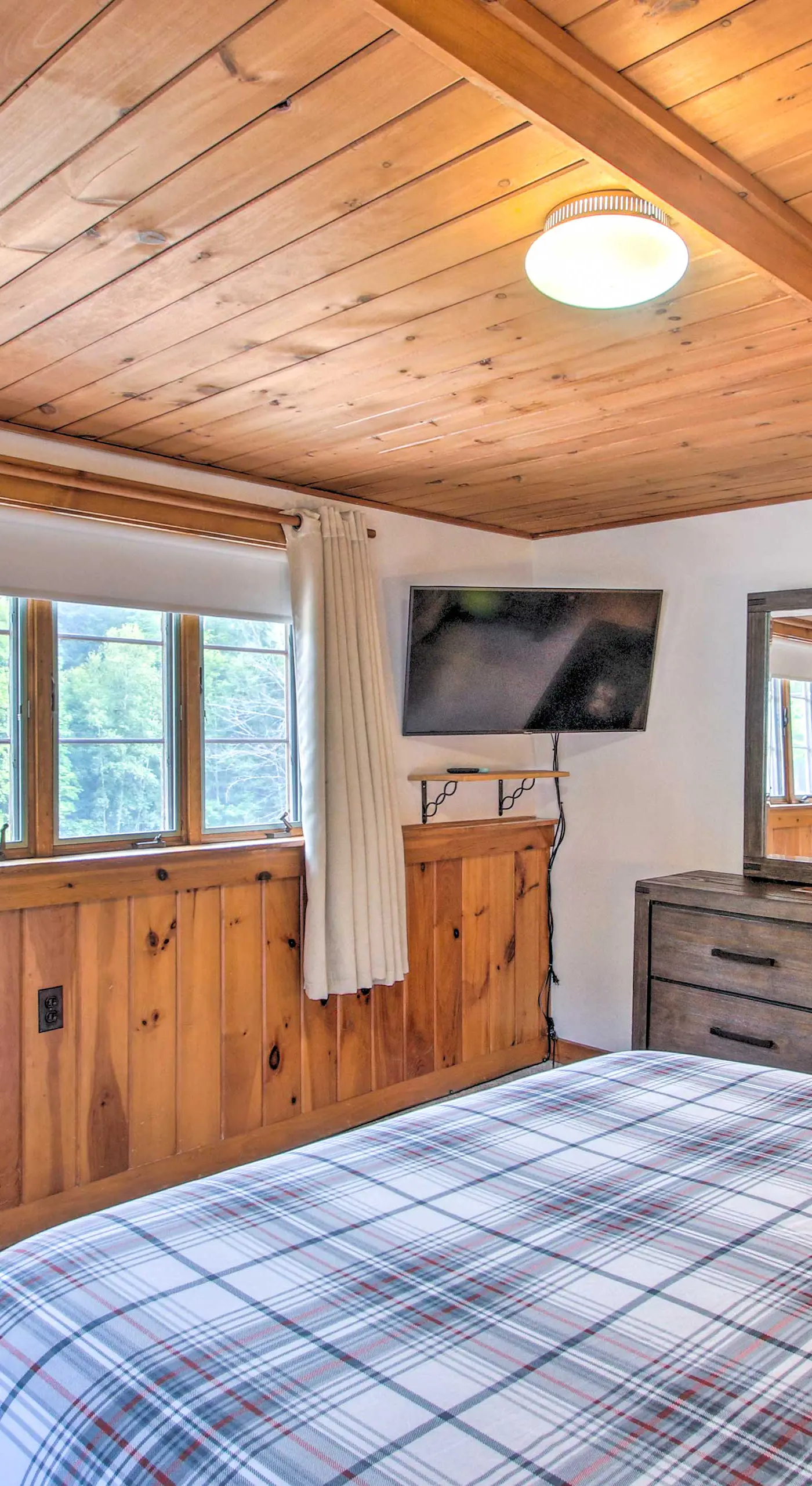 Beautiful Carriage House in Downtown Jackson!