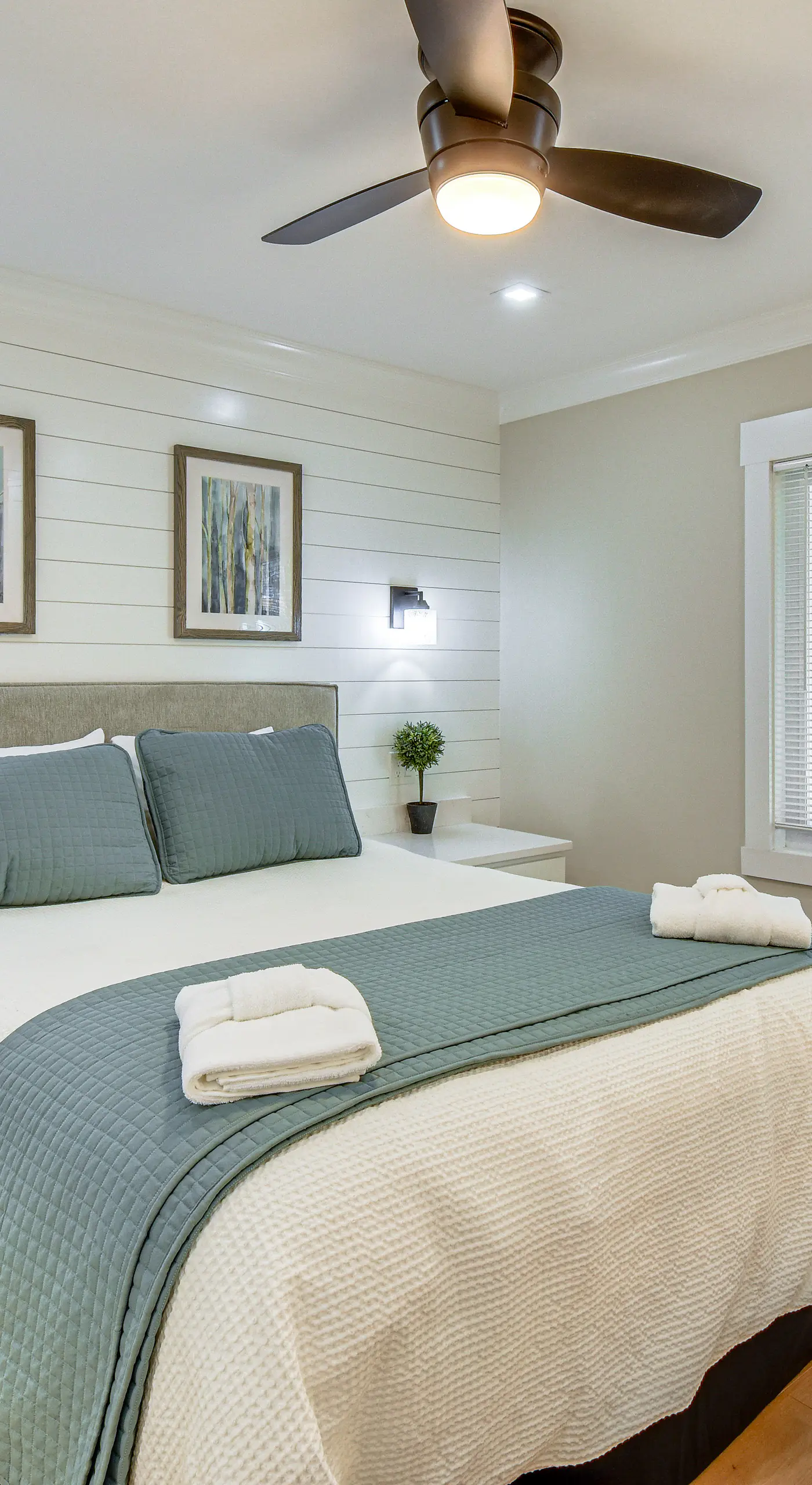 Tee Times & Lake Days! Luxe Keowee Key Living