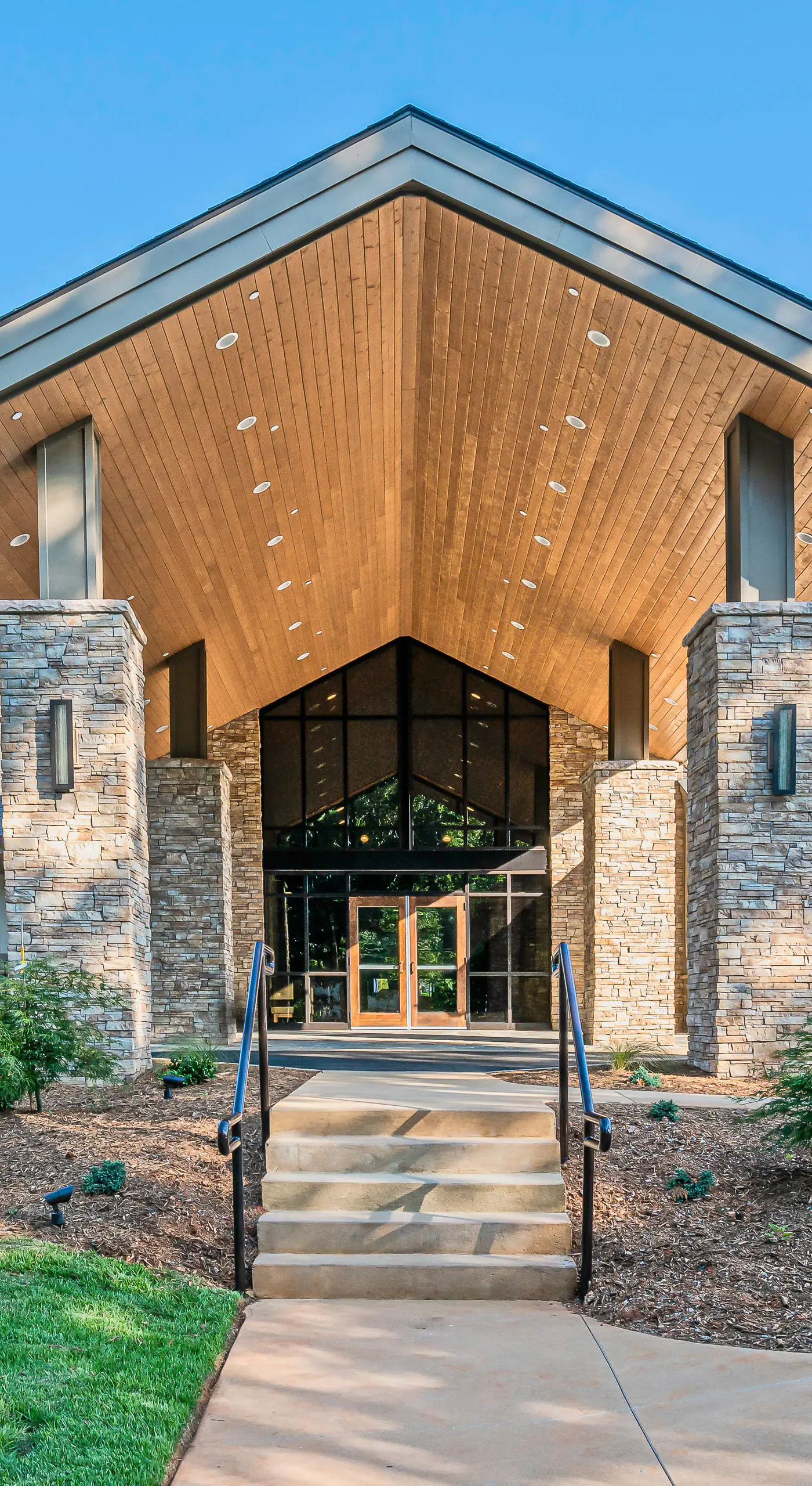 Tee Times & Lake Days! Luxe Keowee Key Living