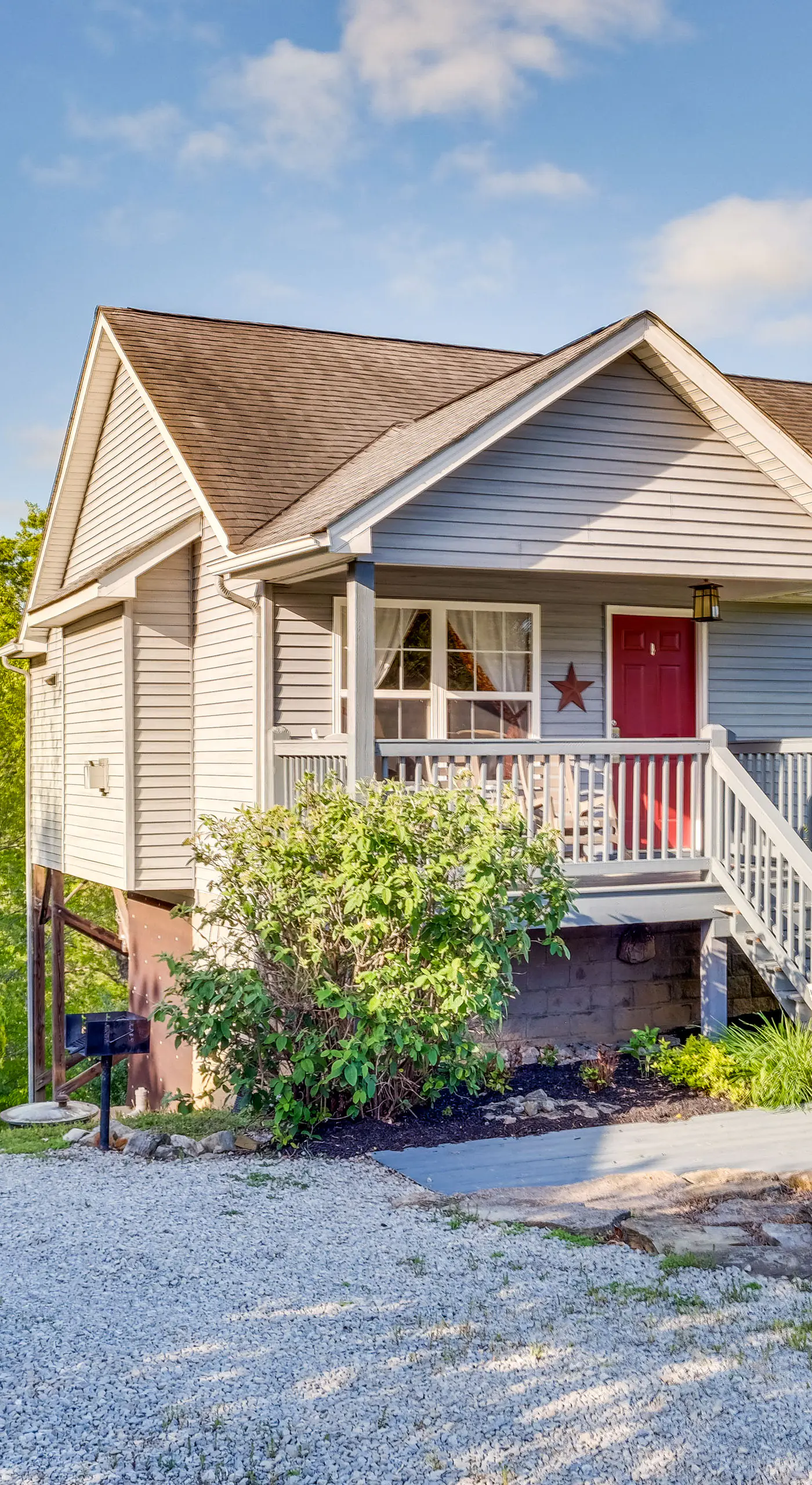 Taylorsville Cottage w/ Hot Tub & Lake Access!