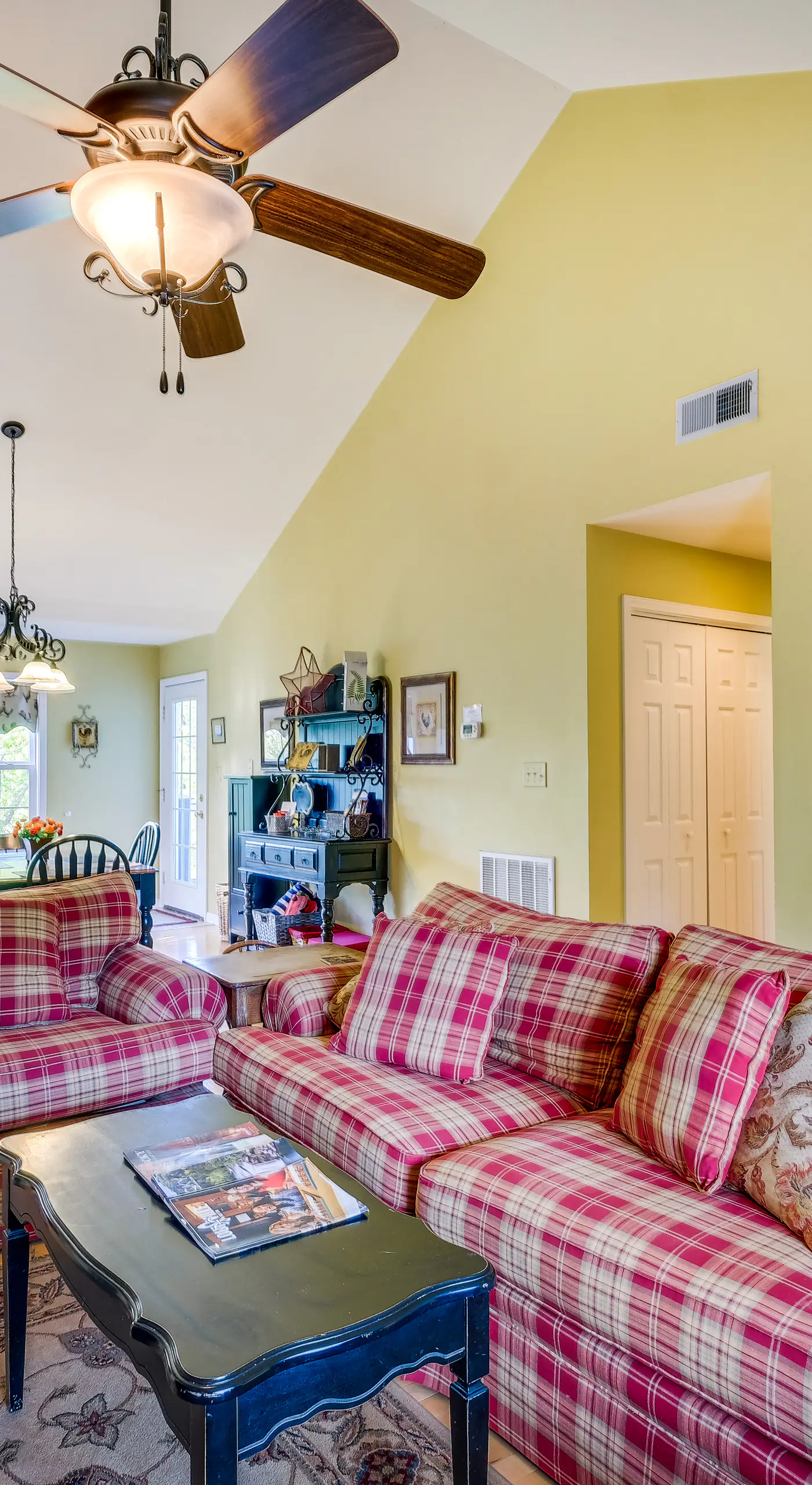 Taylorsville Cottage w/ Hot Tub & Lake Access!