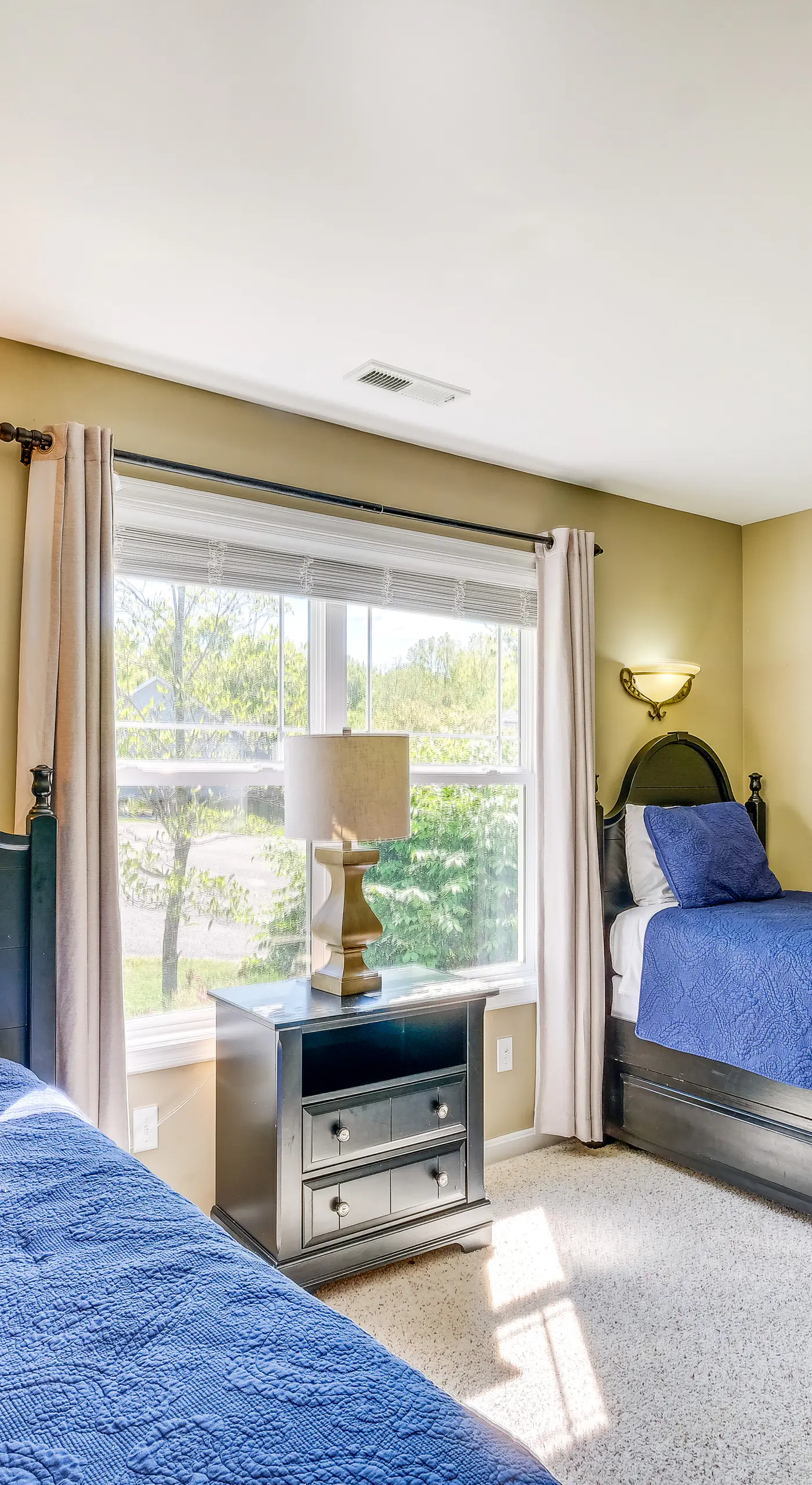 Cozy Resort-Style Escape on Taylorsville Lake!