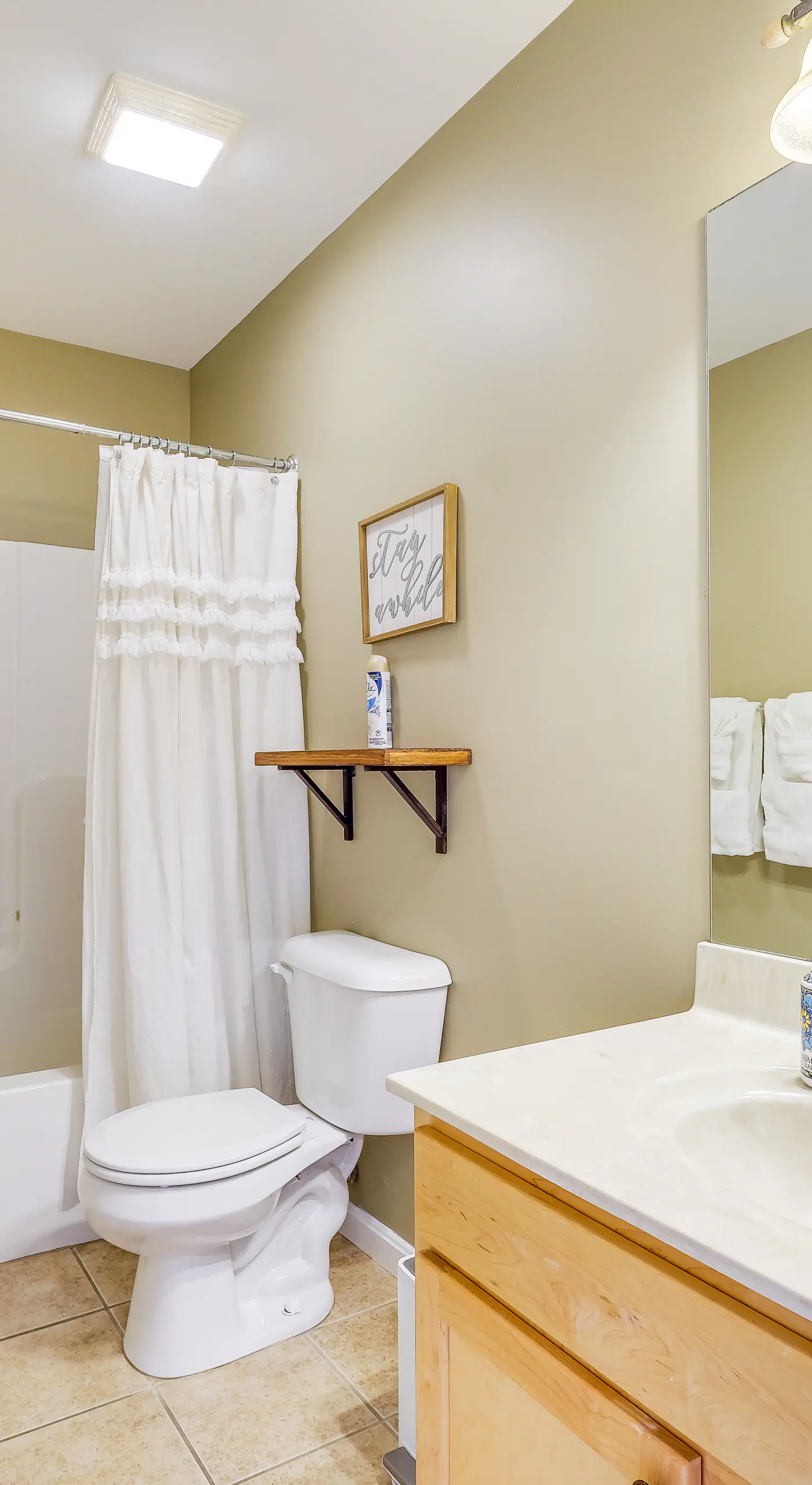 Cozy Resort-Style Escape on Taylorsville Lake!