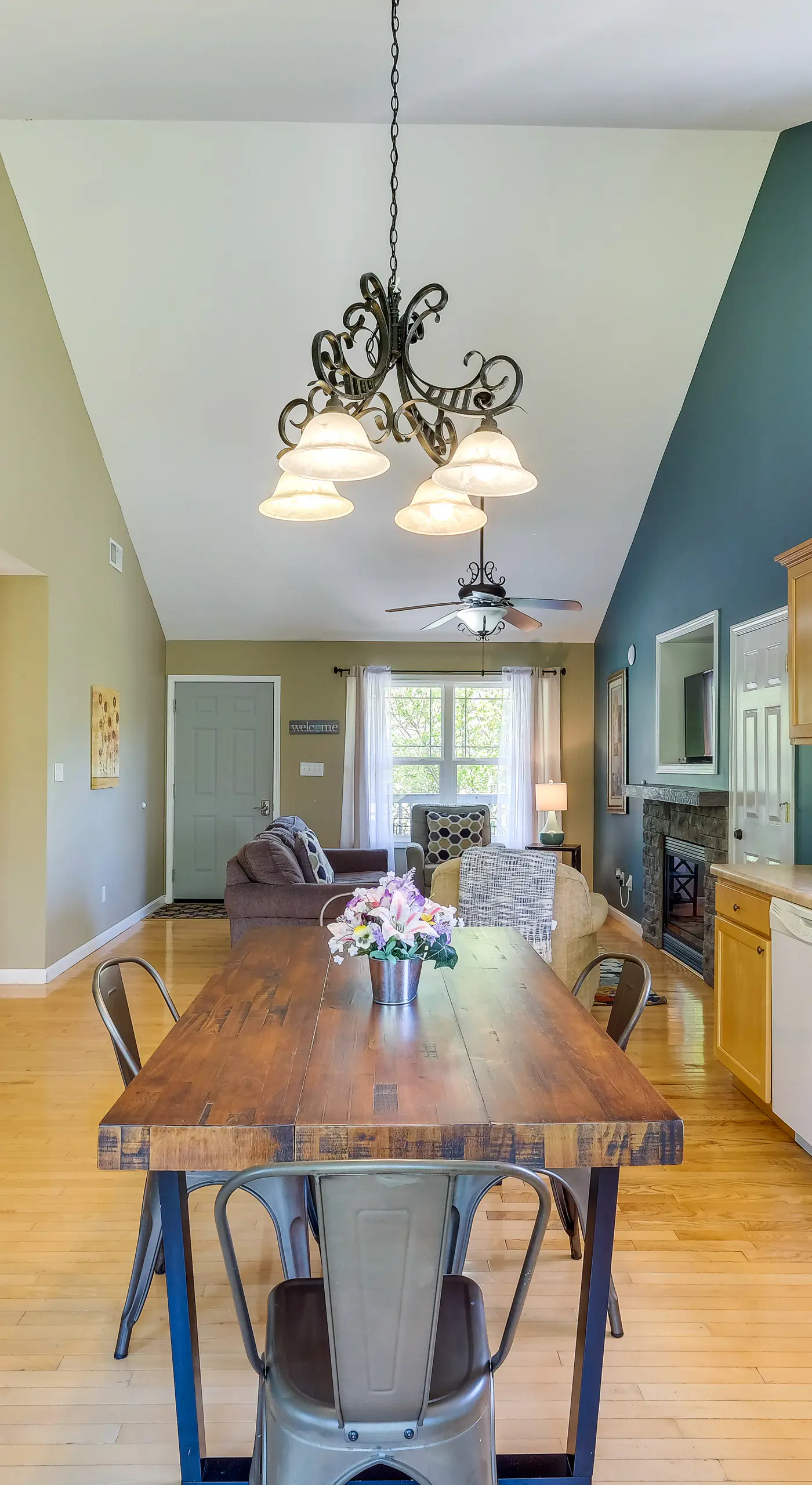 Cozy Resort-Style Escape on Taylorsville Lake!