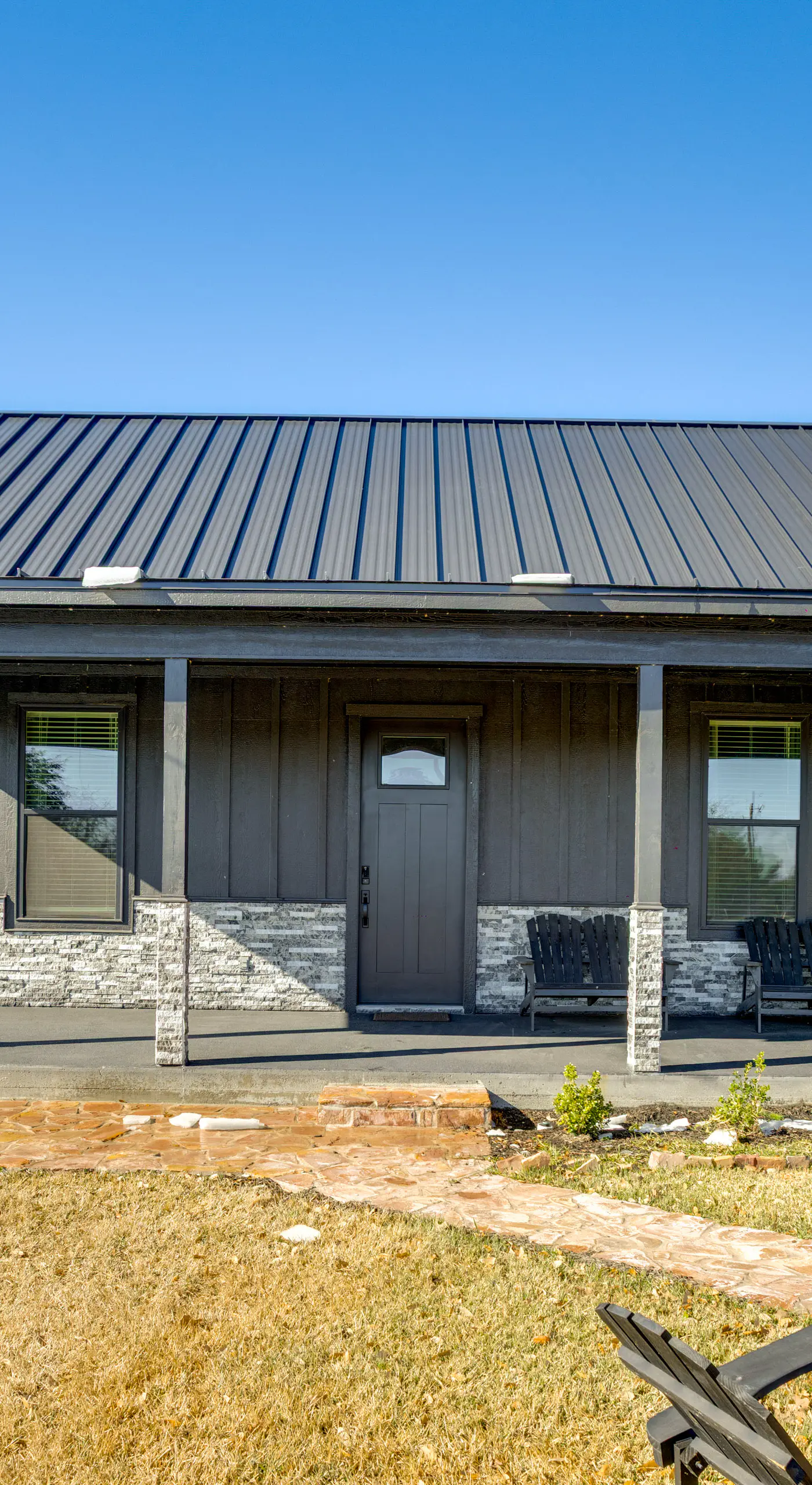 Modern 2BR Near Lake Somerville & Round Top