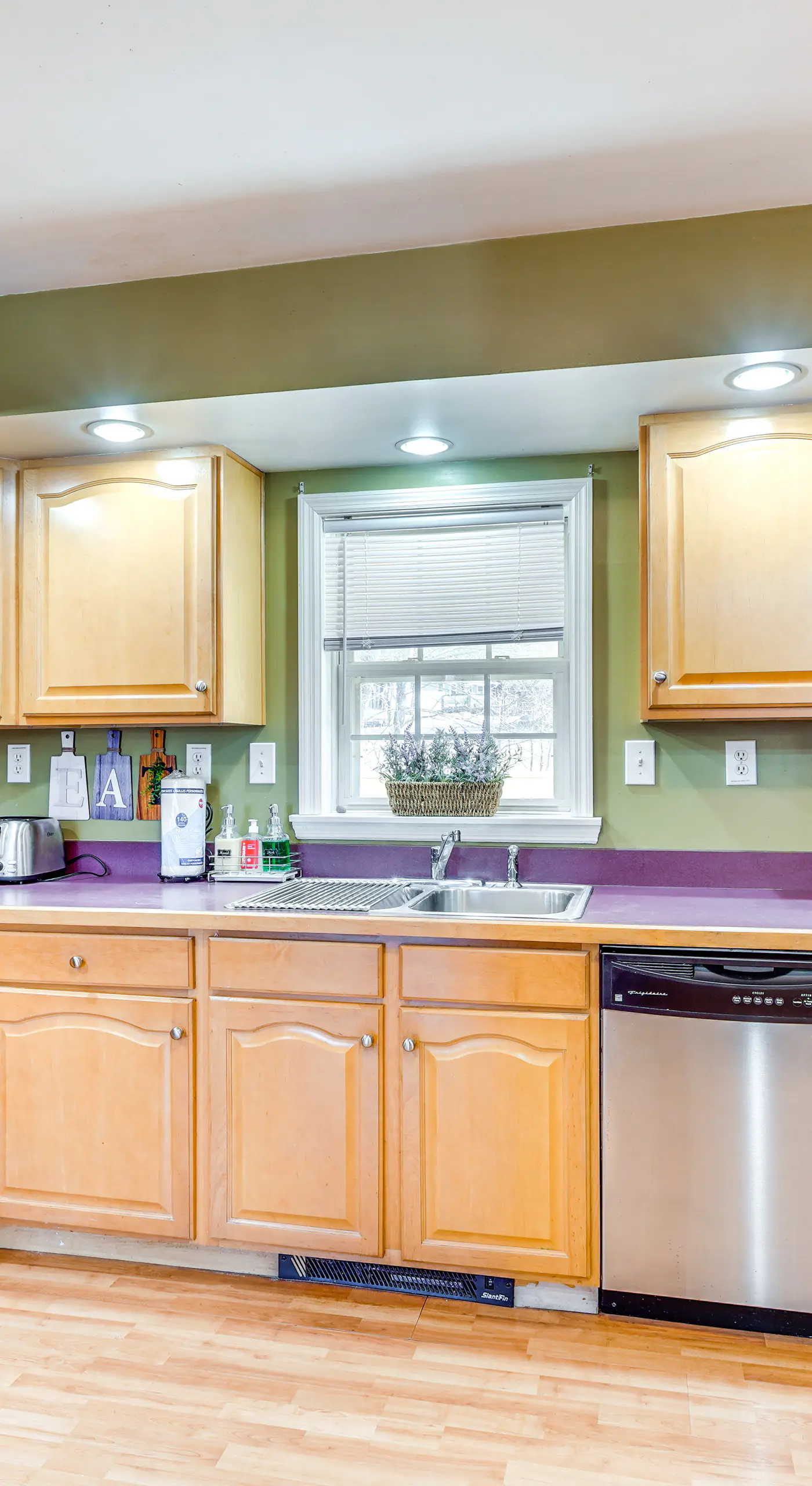 Catskills Home w/ Swim Spa in Loch Sheldrake!